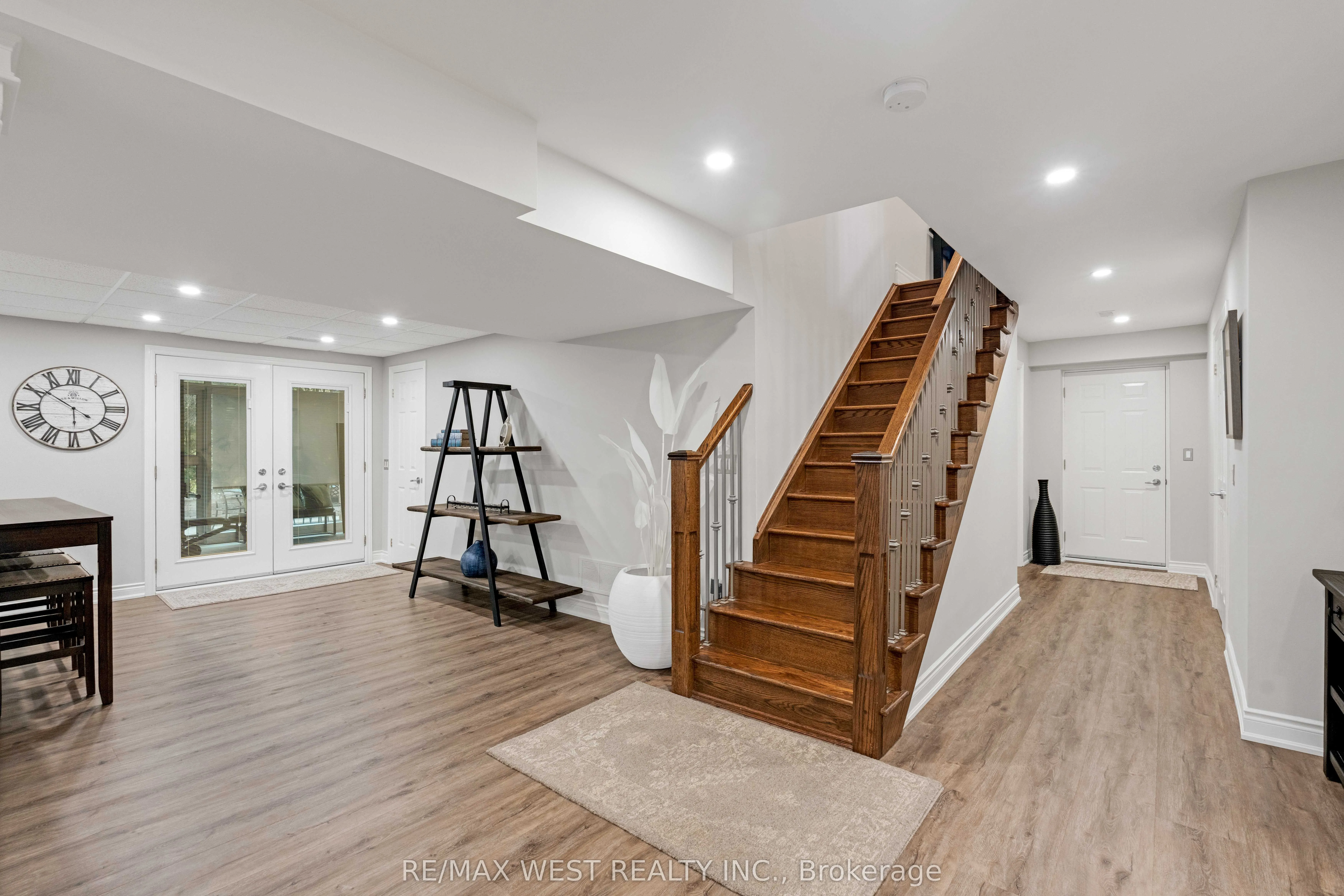 49 Mccauley Drive