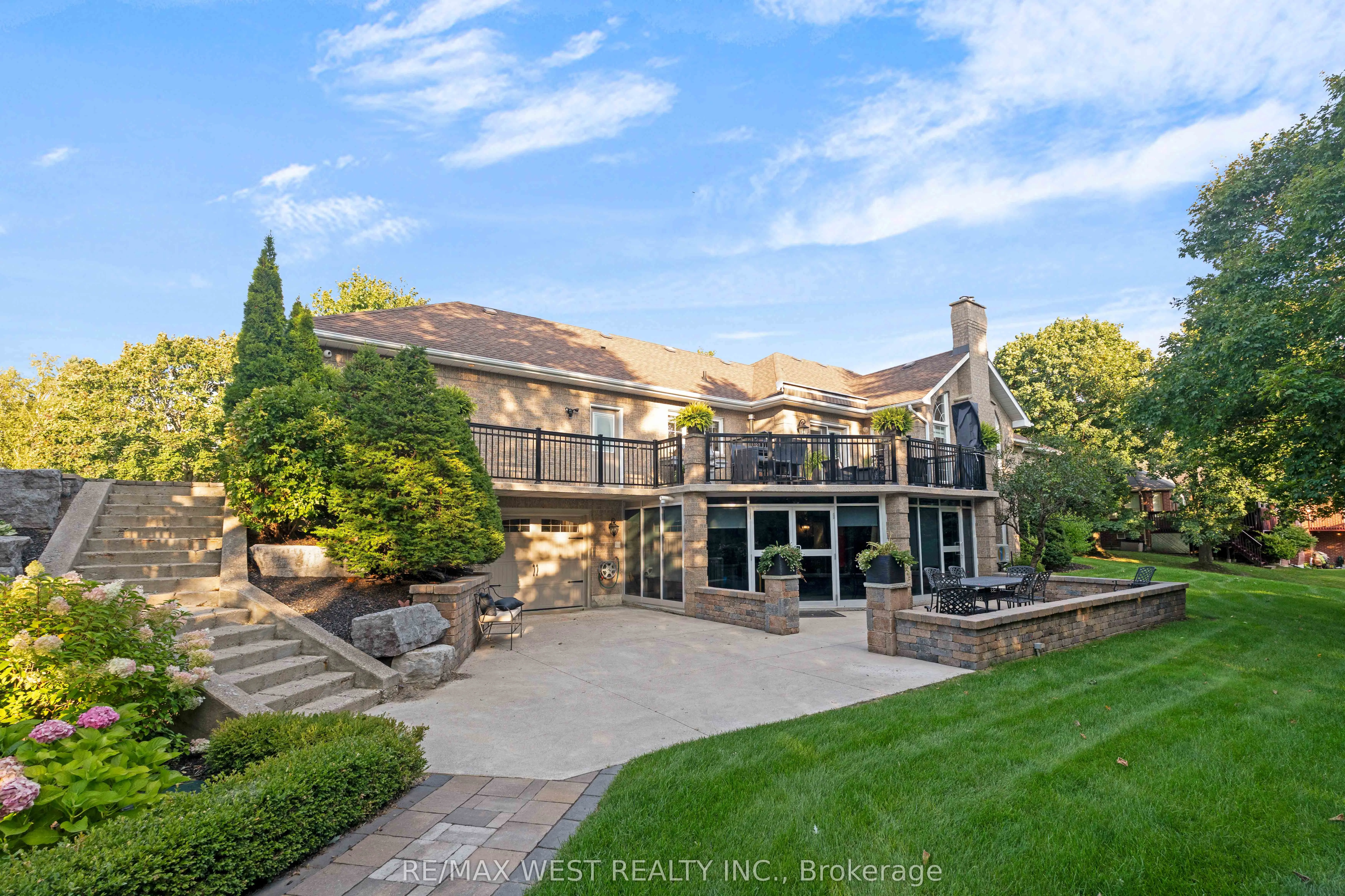 49 Mccauley Drive