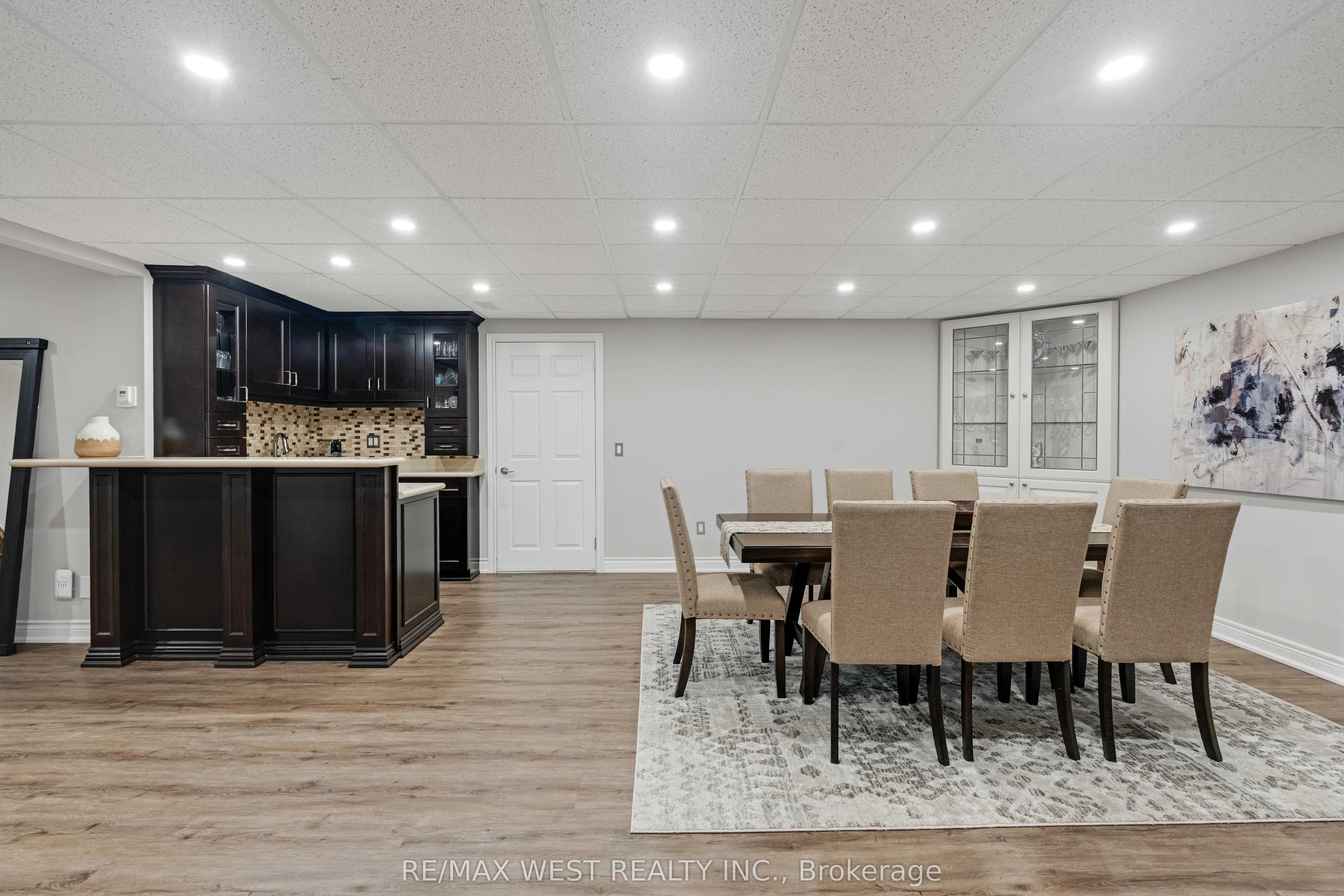 49 Mccauley Drive
