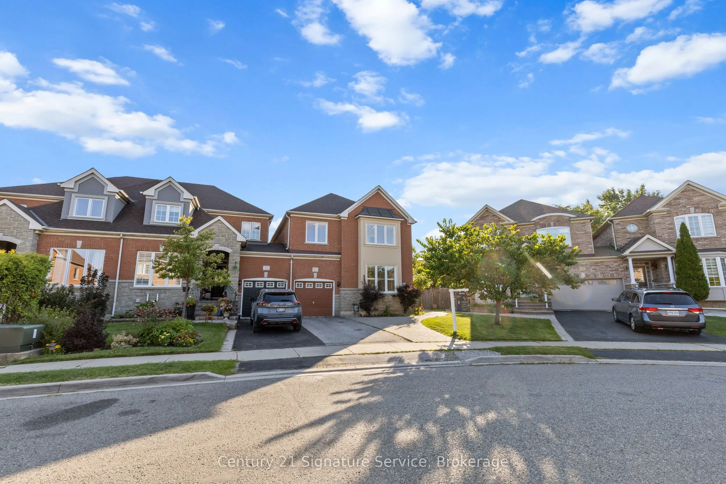 54 Millhouse Mews