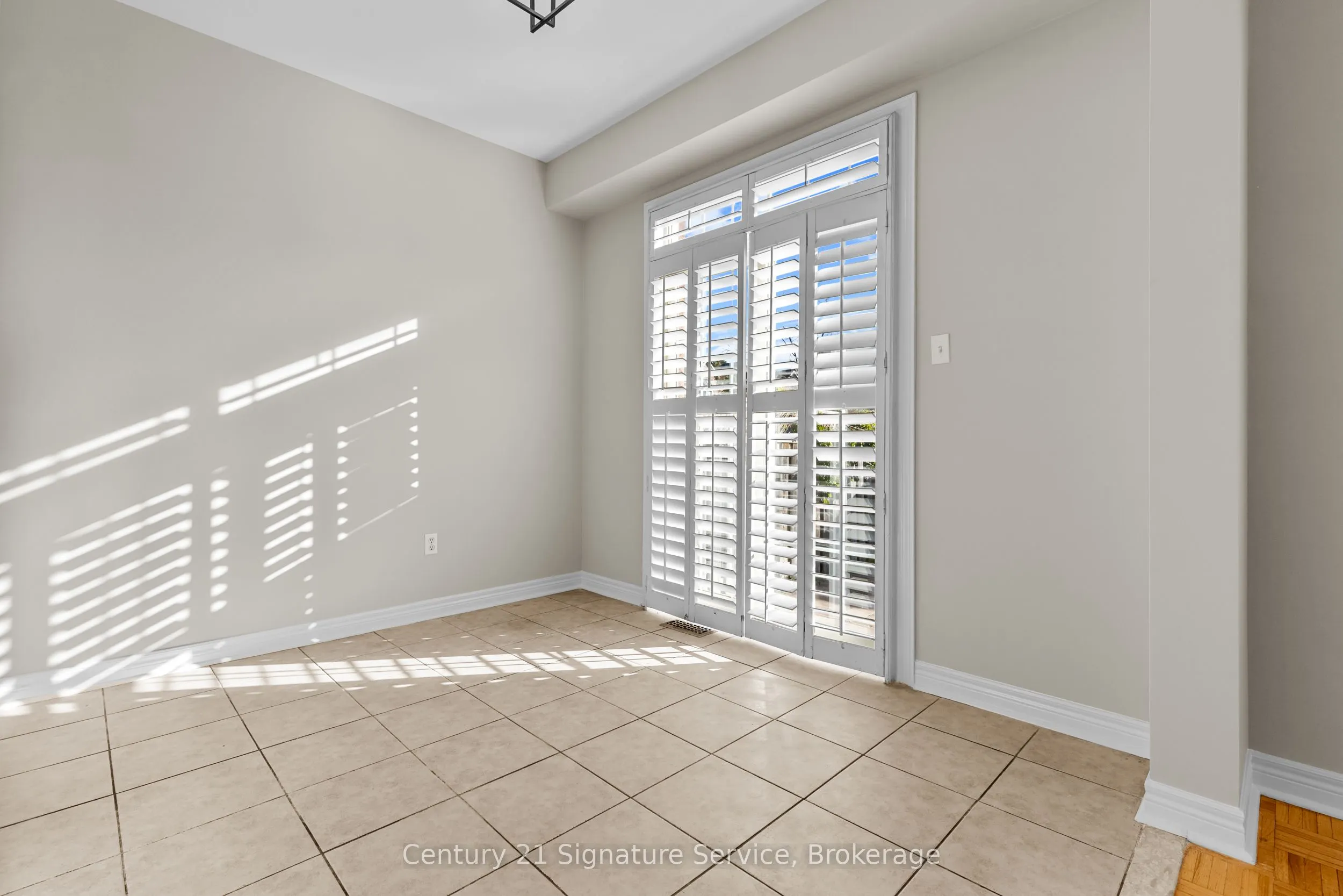 54 Millhouse Mews