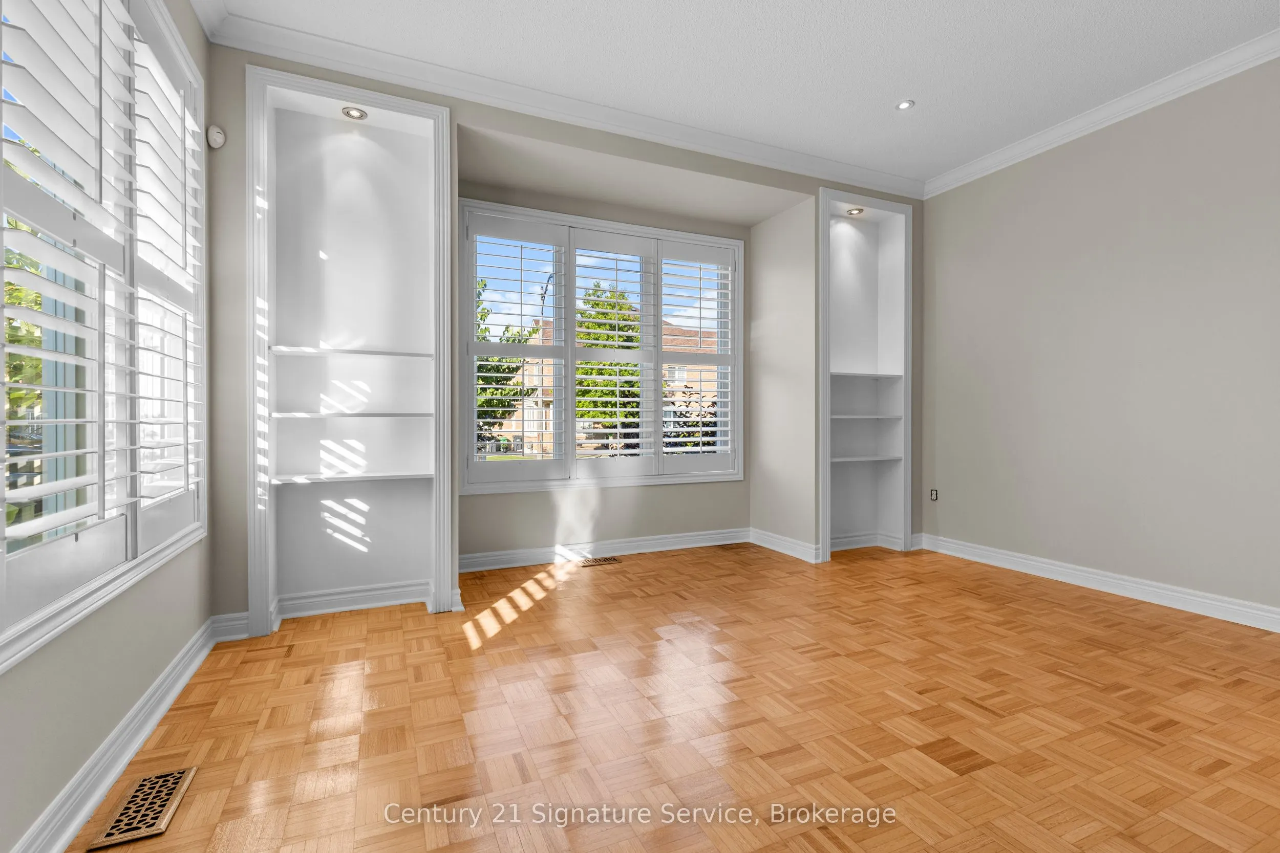 54 Millhouse Mews
