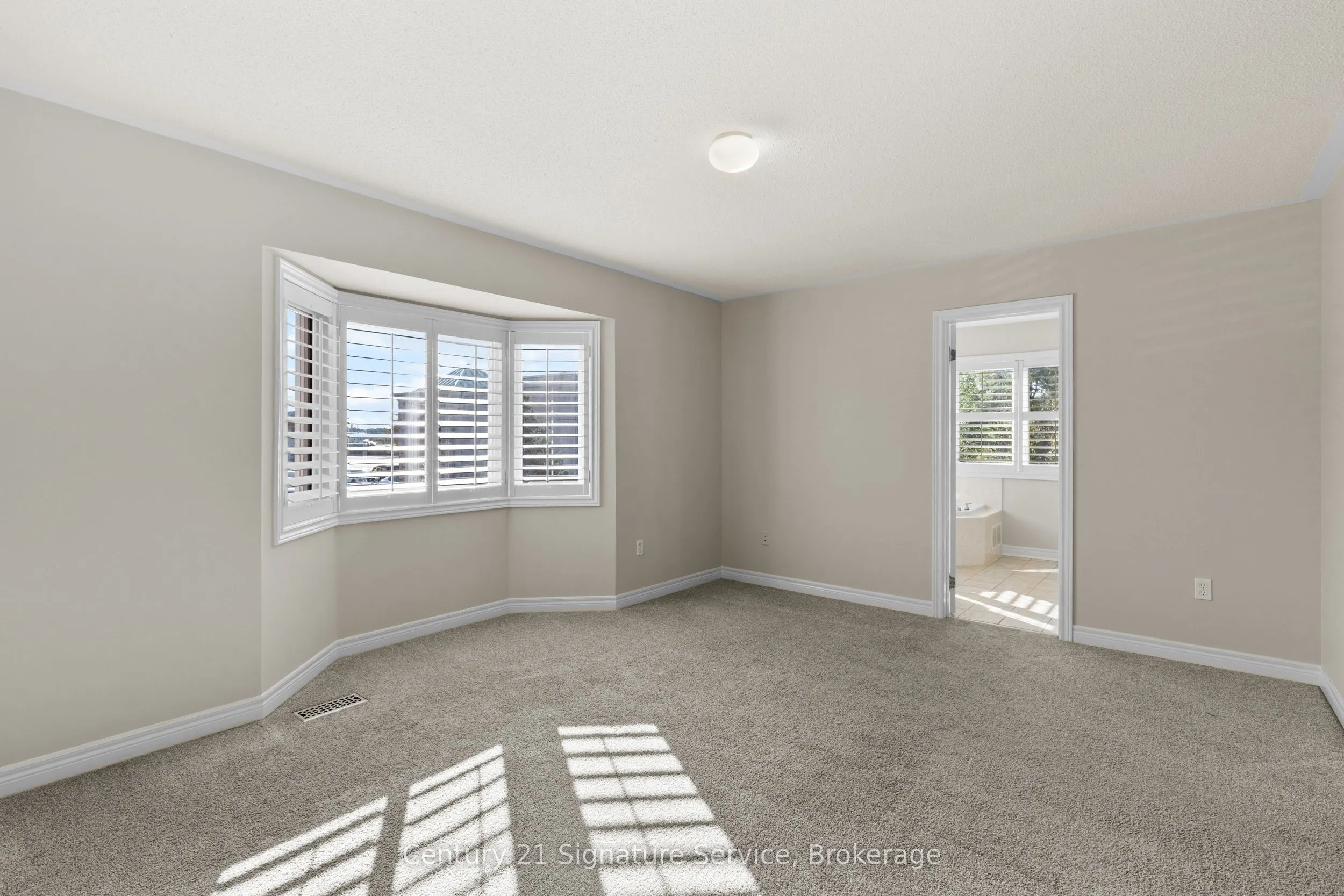 54 Millhouse Mews