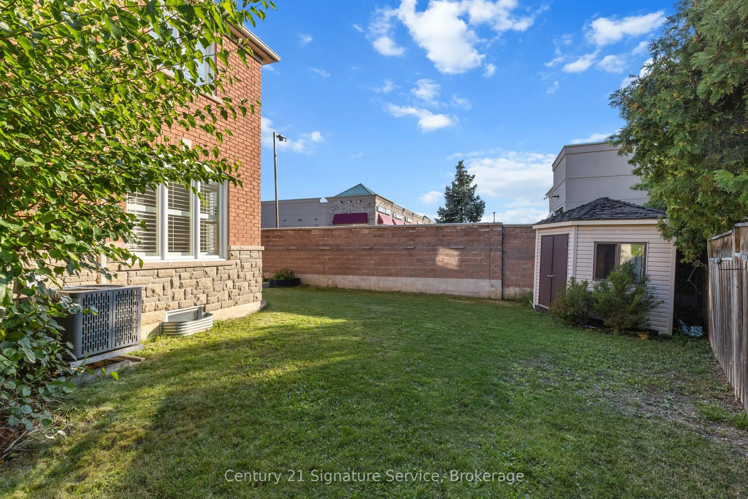 54 Millhouse Mews