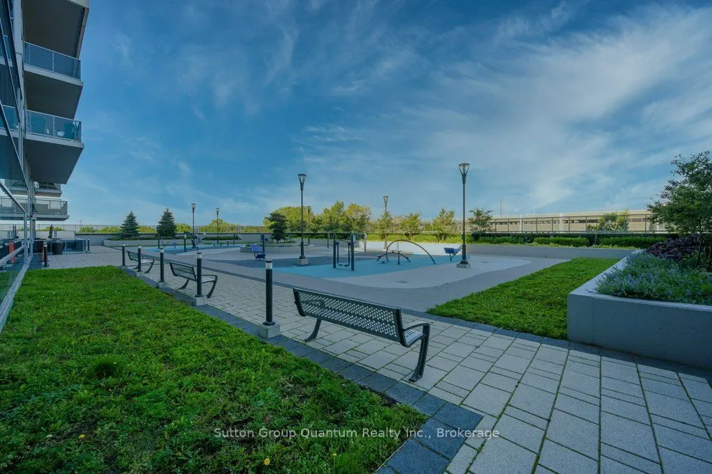 2093 Fairview Street, #2010