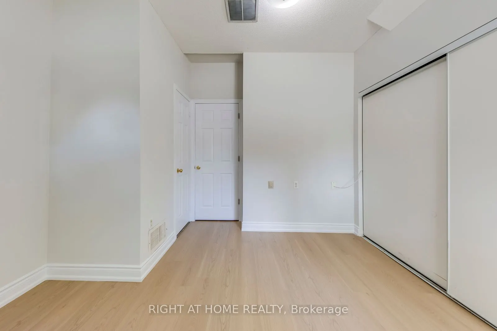 4991 Rathkeale Road, #14