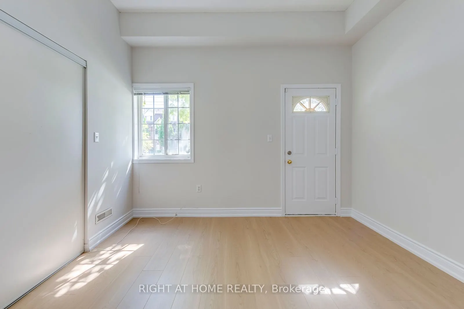 4991 Rathkeale Road, #14