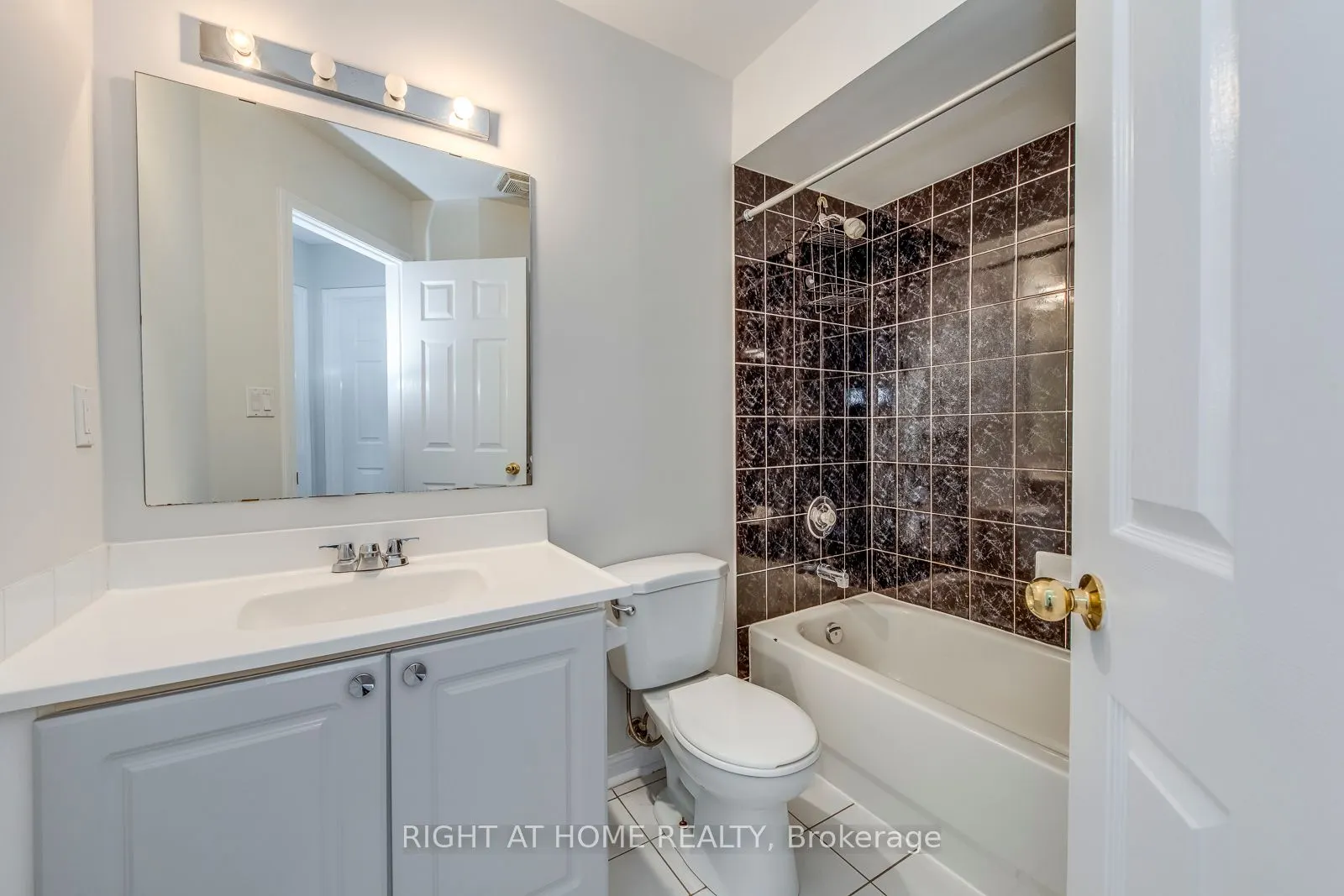 4991 Rathkeale Road, #14
