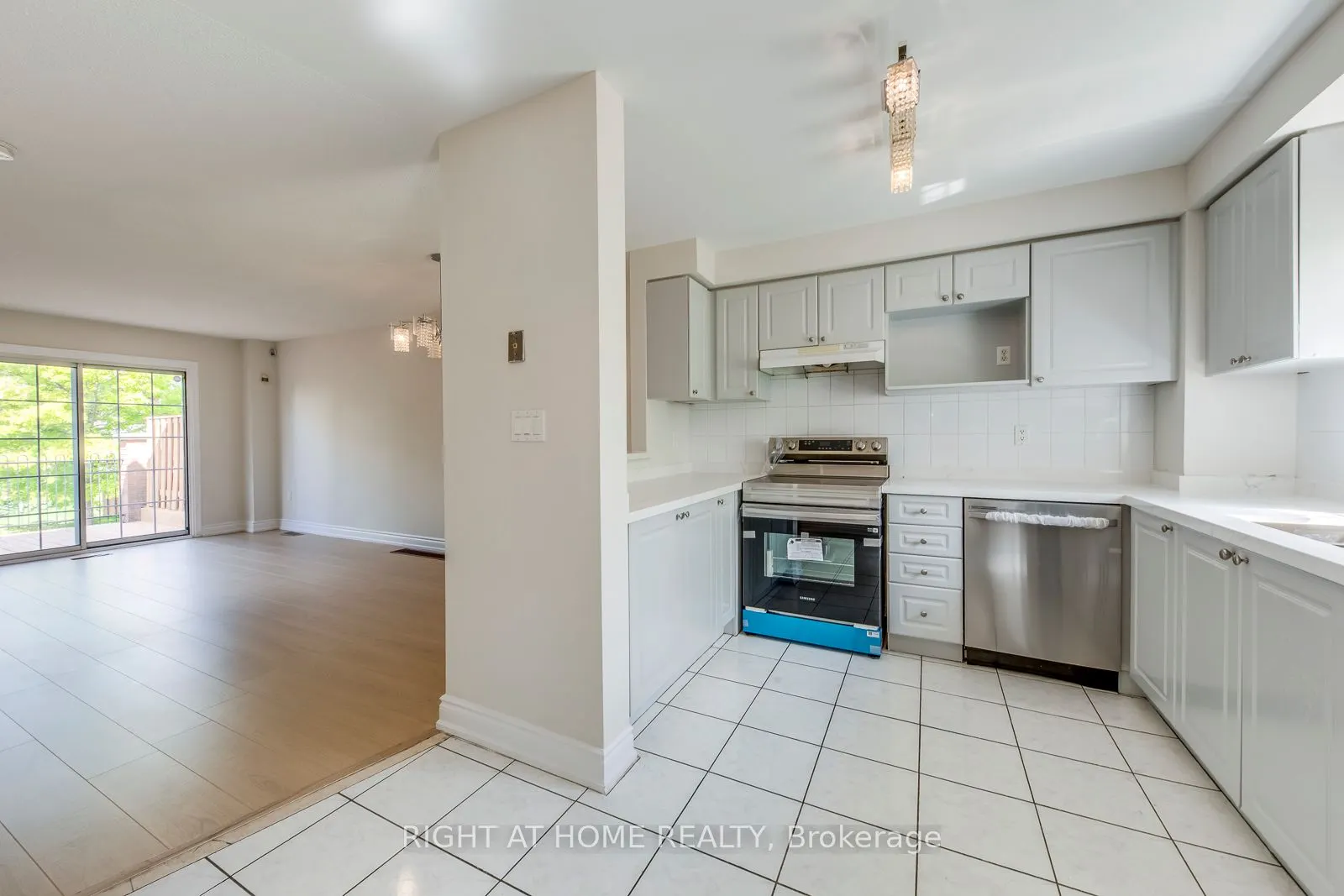 4991 Rathkeale Road, #14