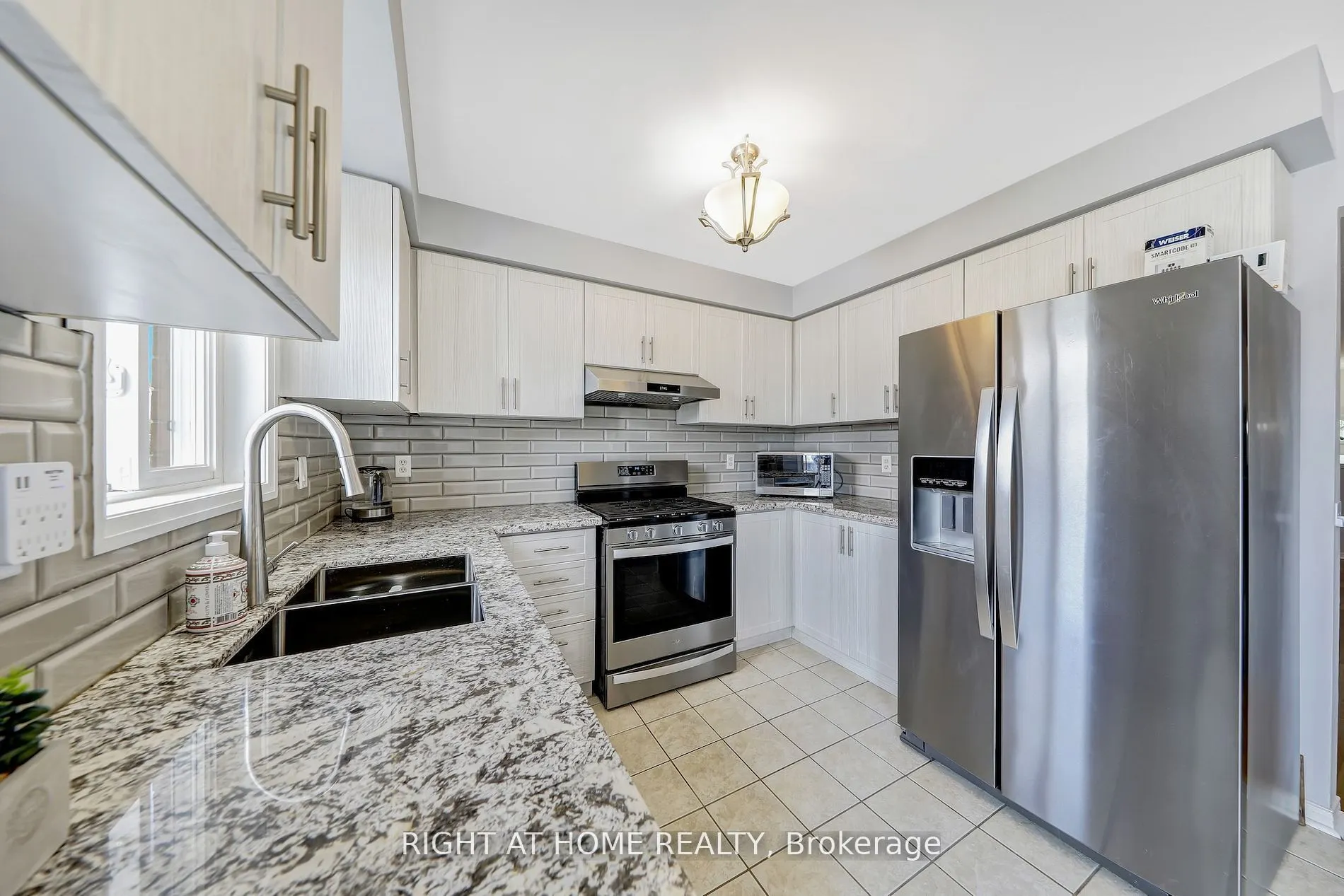 36 Hayloft Court