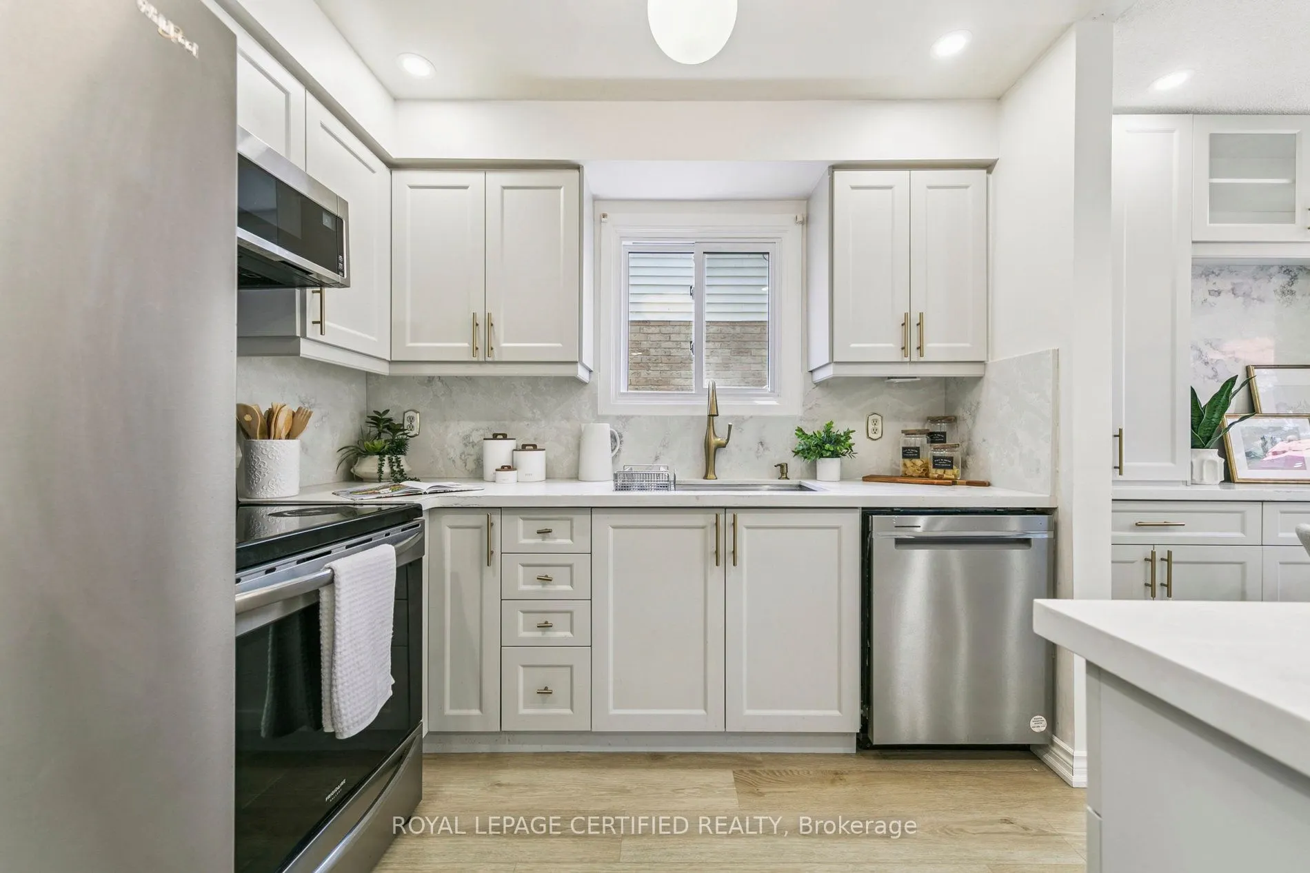 3455 Caplan Crescent, #3