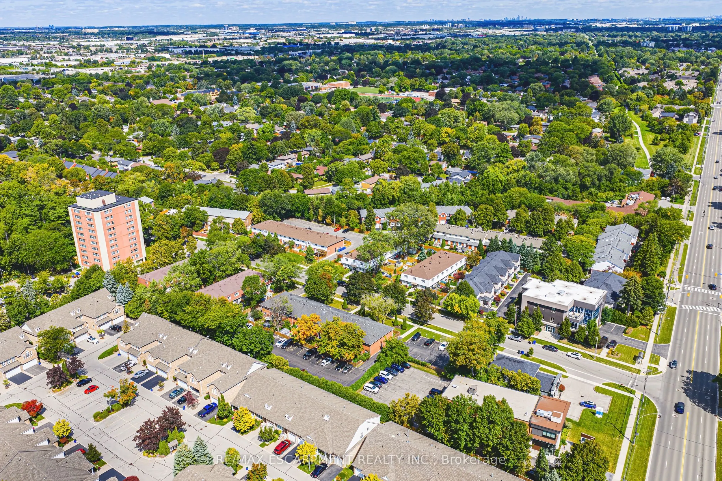 469 Claridge Road, #1