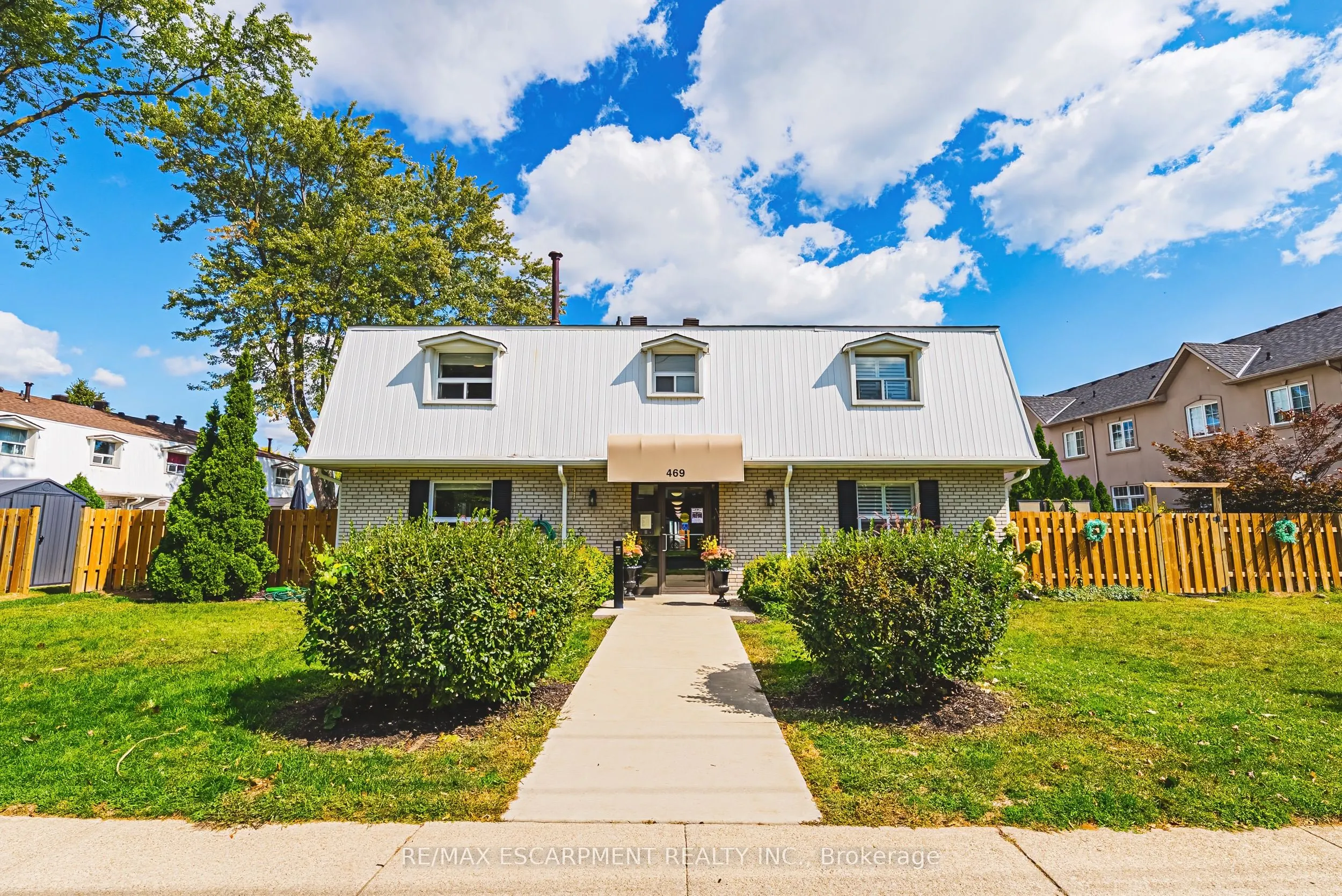 469 Claridge Road, #1