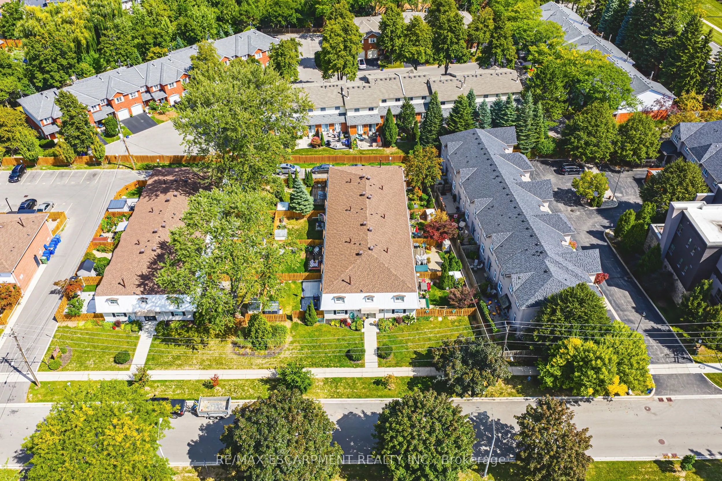 469 Claridge Road, #1