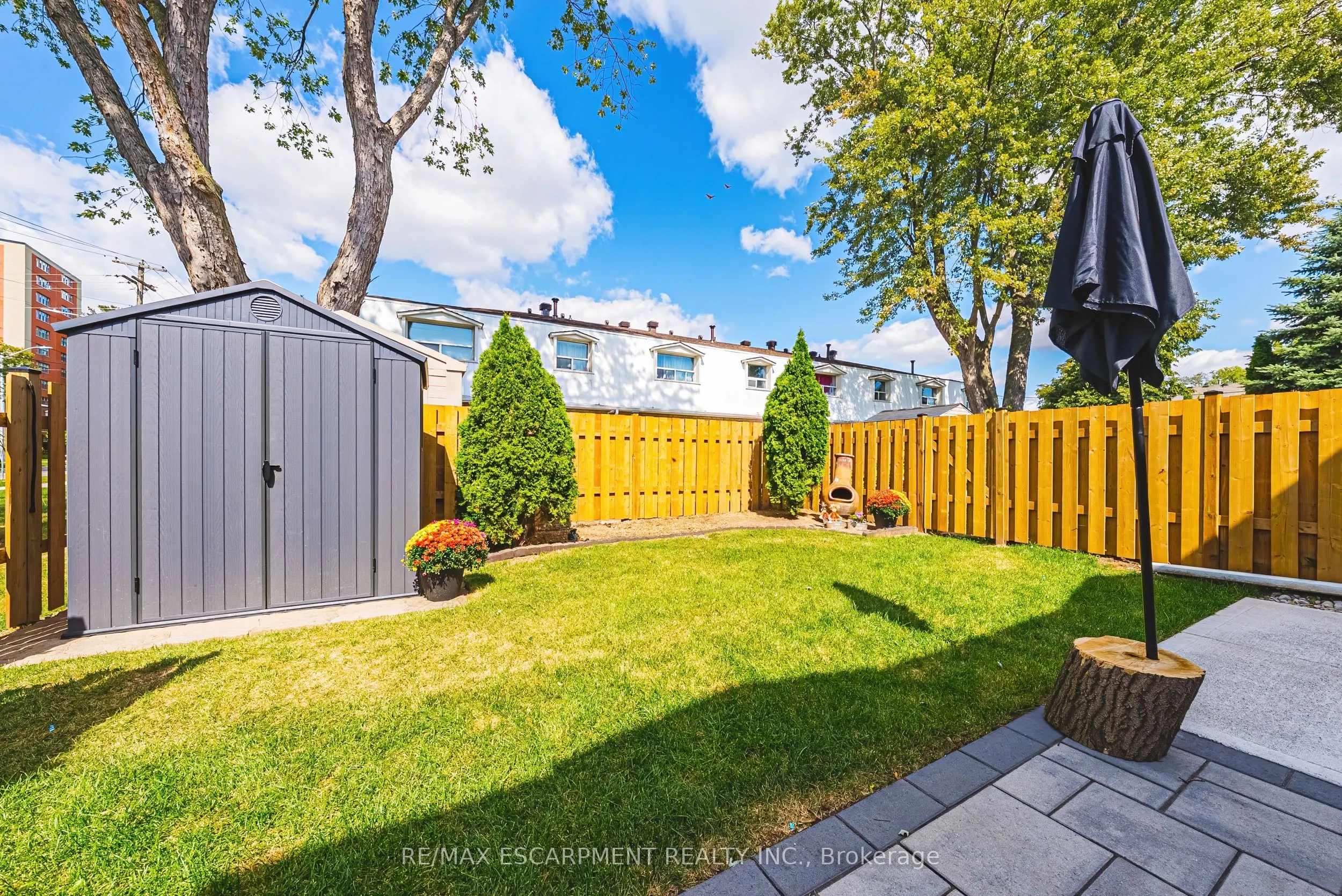 469 Claridge Road, #1