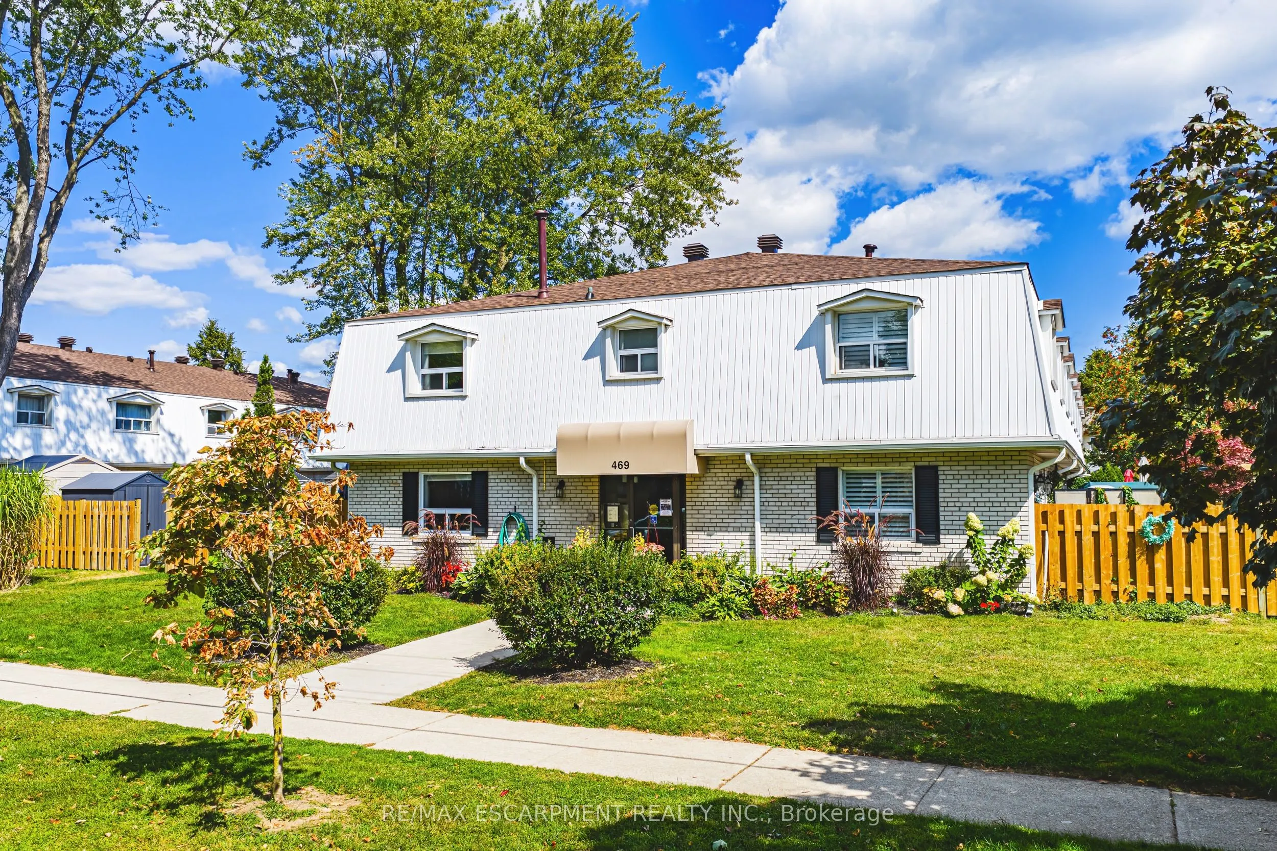 469 Claridge Road, #1