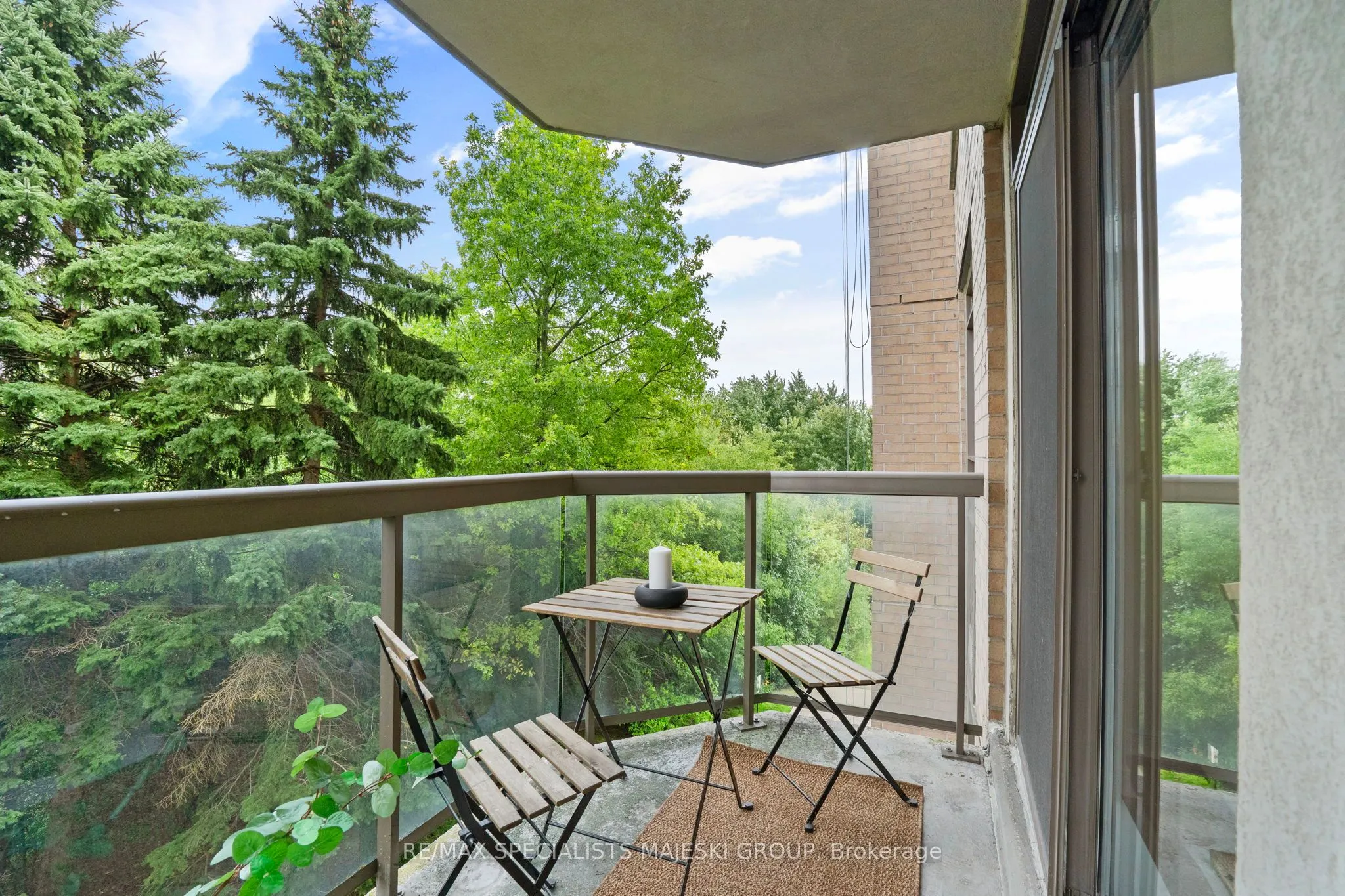 300 Ray Lawson Boulevard, #307