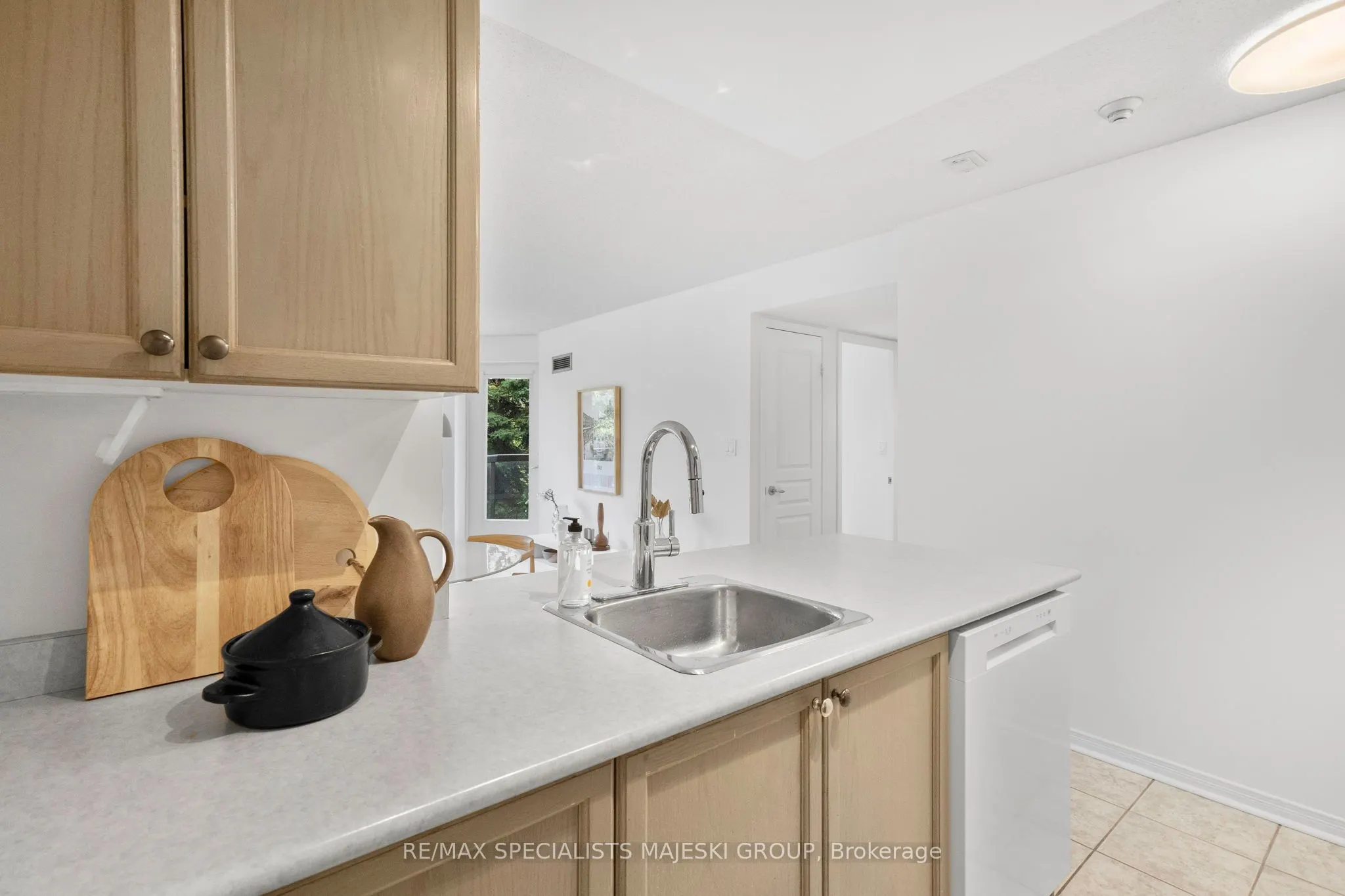 300 Ray Lawson Boulevard, #307