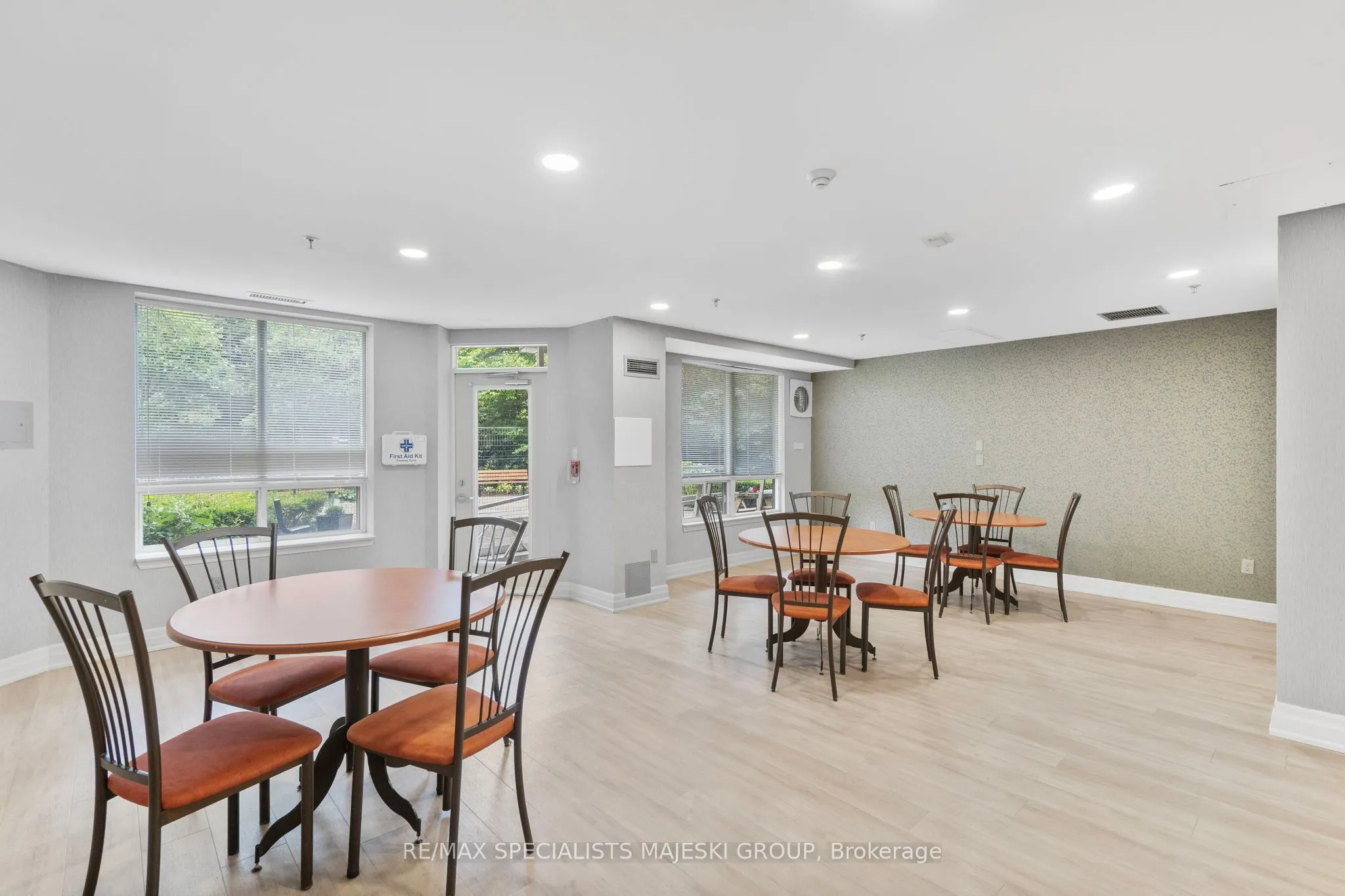300 Ray Lawson Boulevard, #307