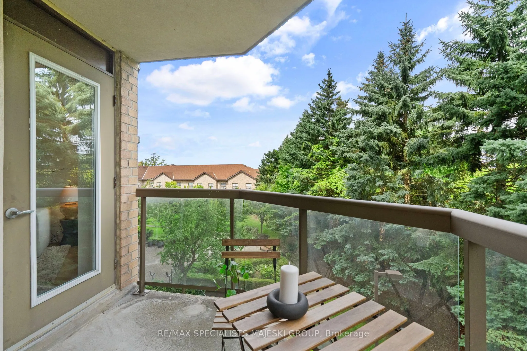 300 Ray Lawson Boulevard, #307