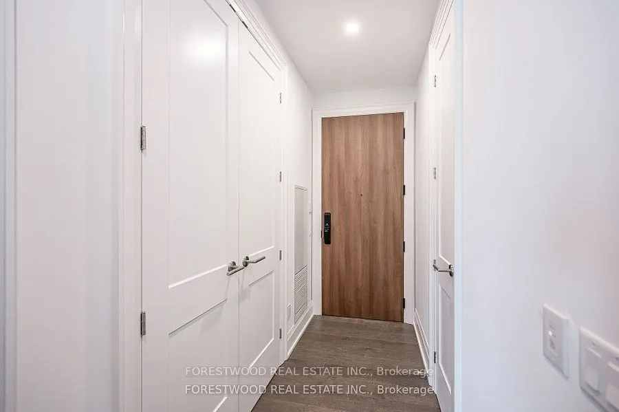 21 Park Street E, #1701