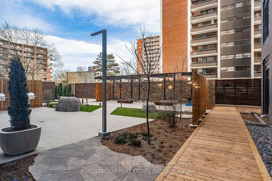 21 Park Street E, #1701