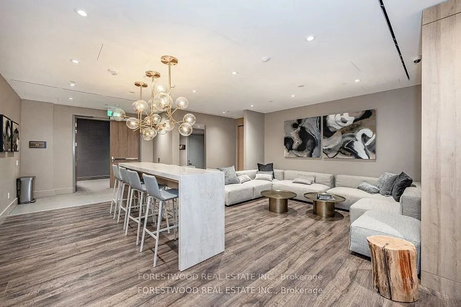21 Park Street E, #1701