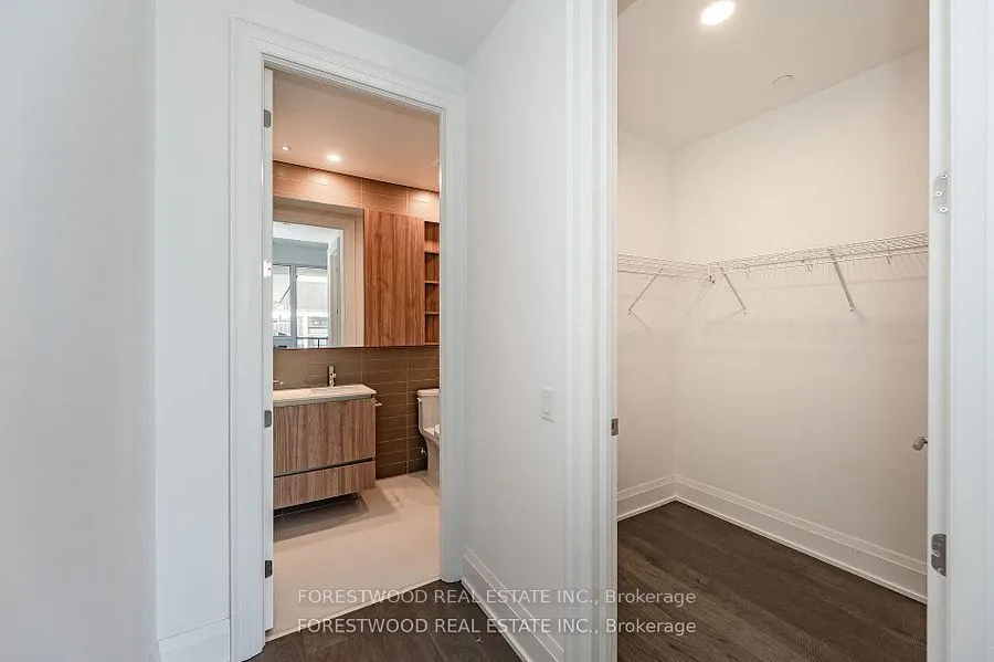21 Park Street E, #1701