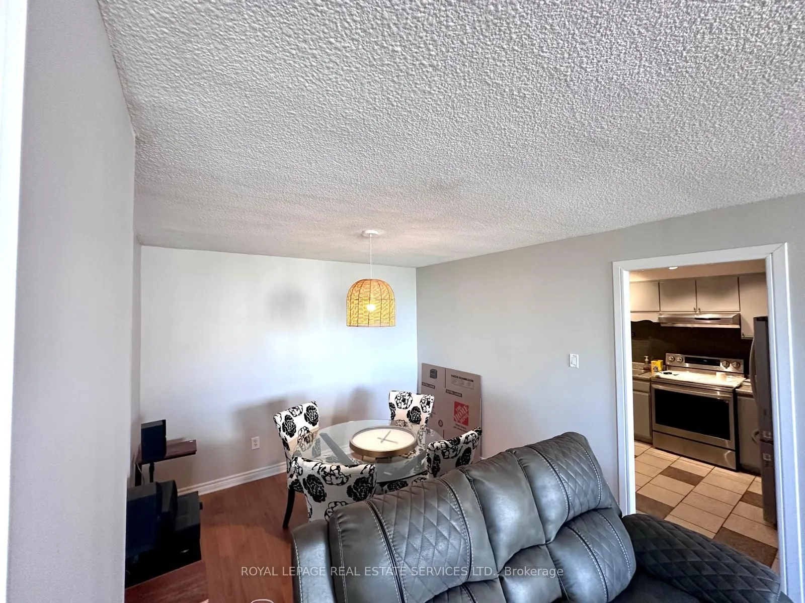 20 Mississauga Valley Boulevard NW, #1410