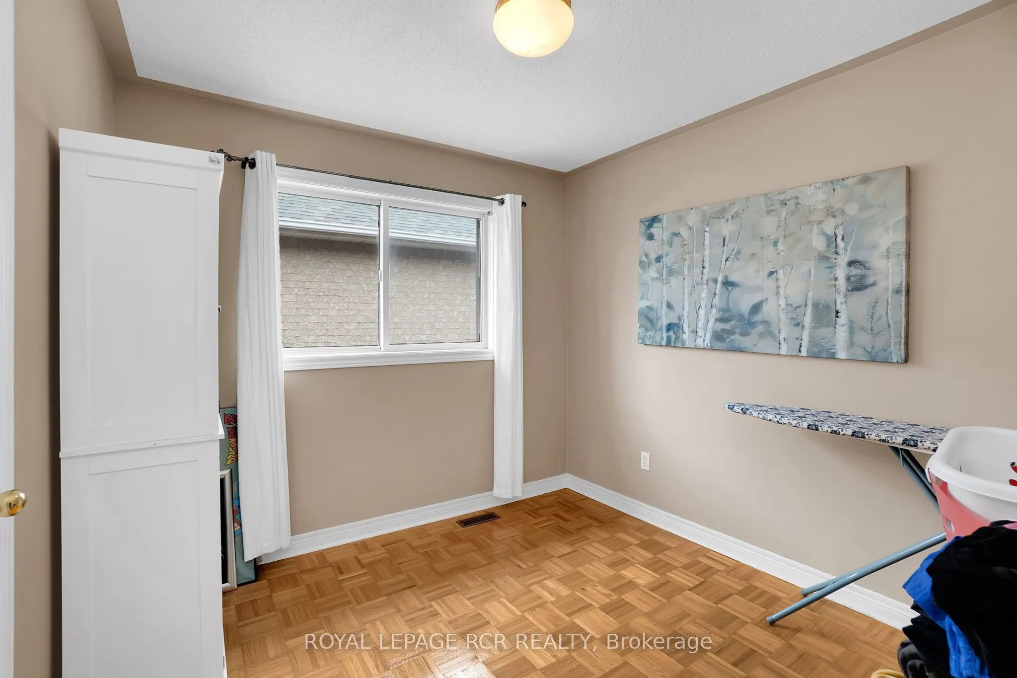 20 Marnet Court