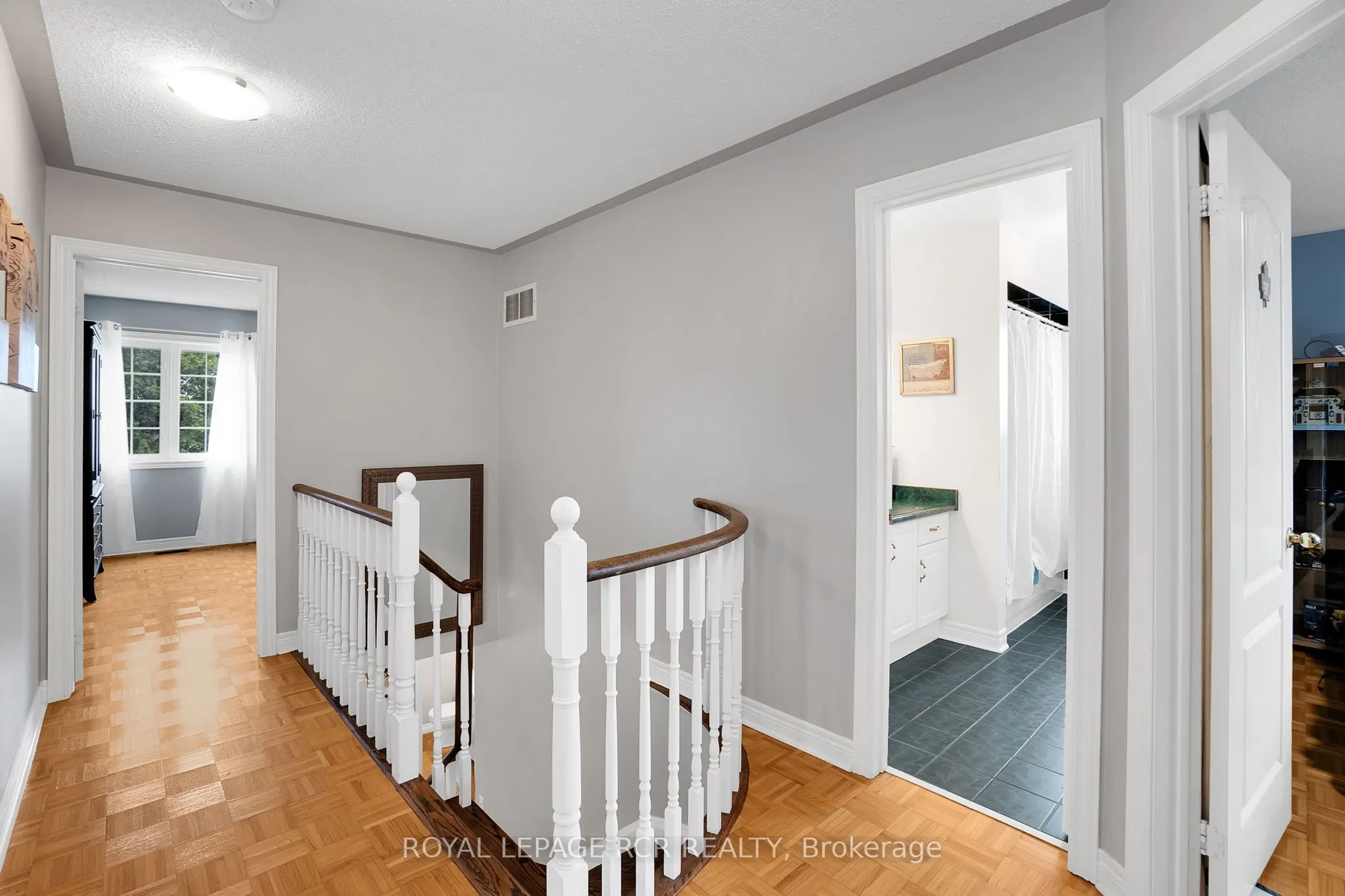 20 Marnet Court