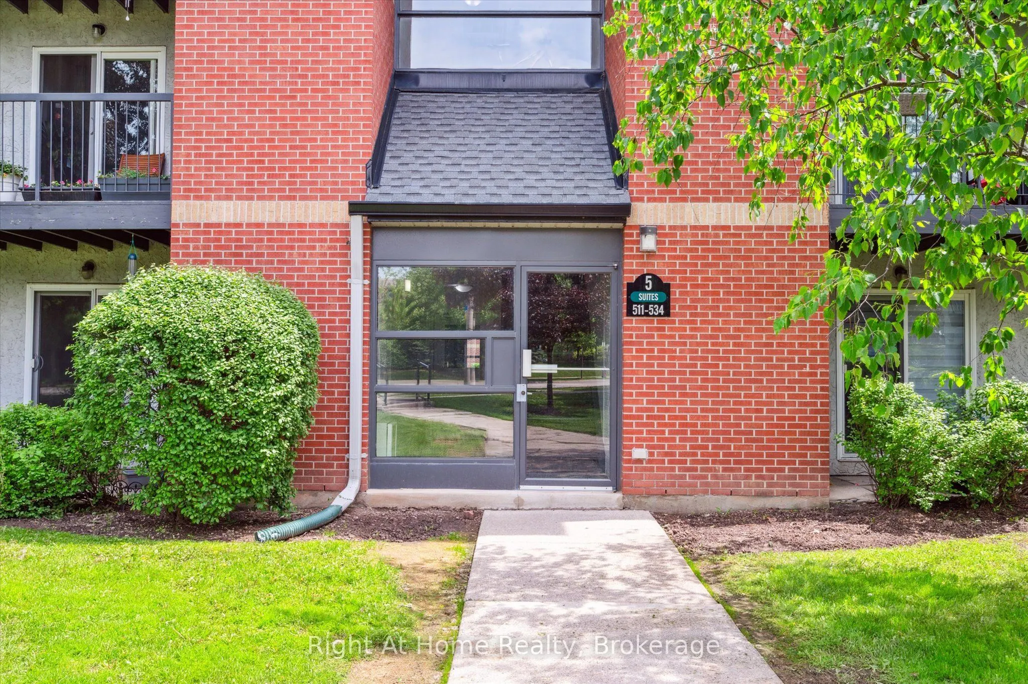 1450 Glen Abbey Gate, #534