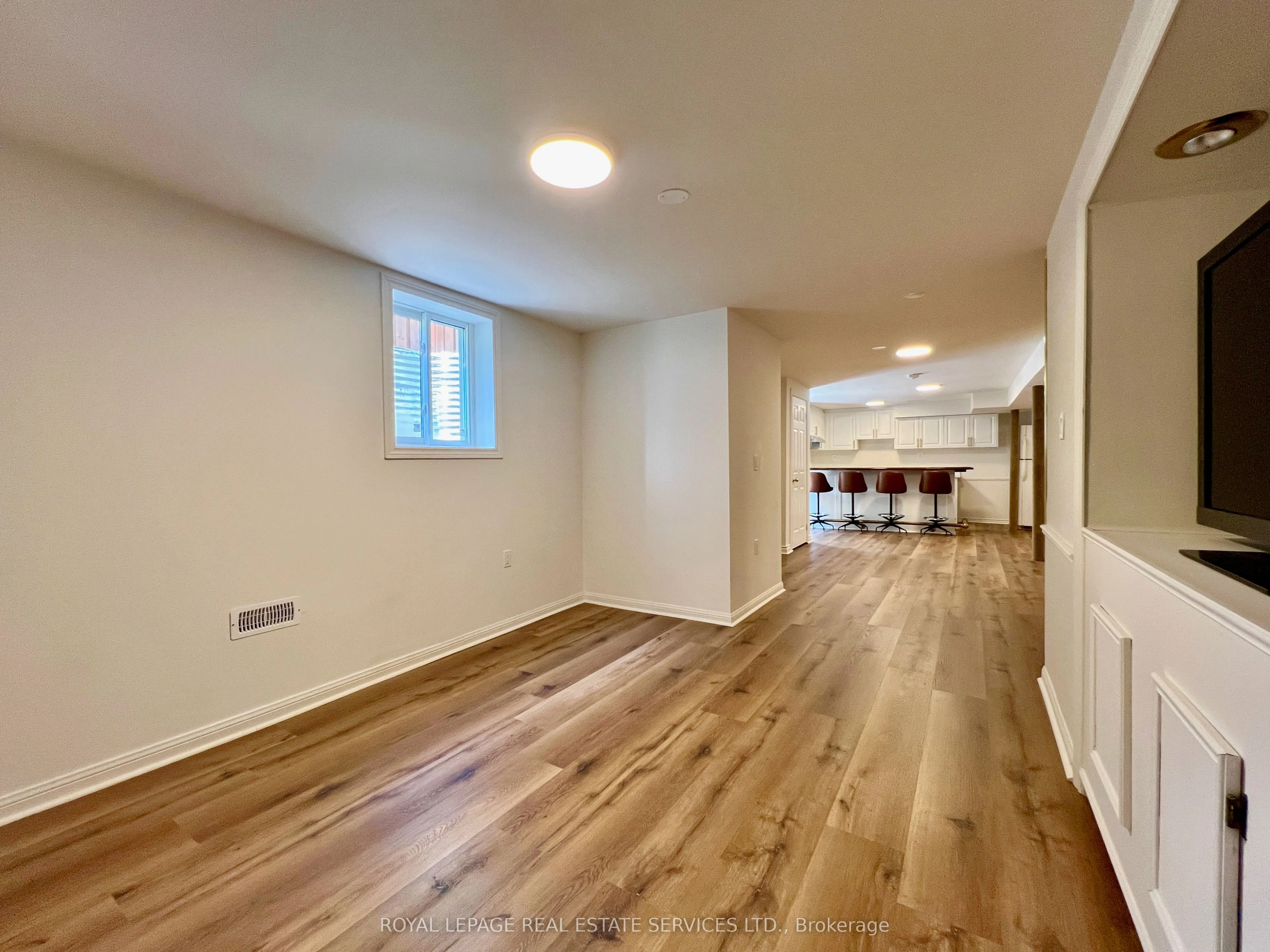 1450 Greenbriar Drive