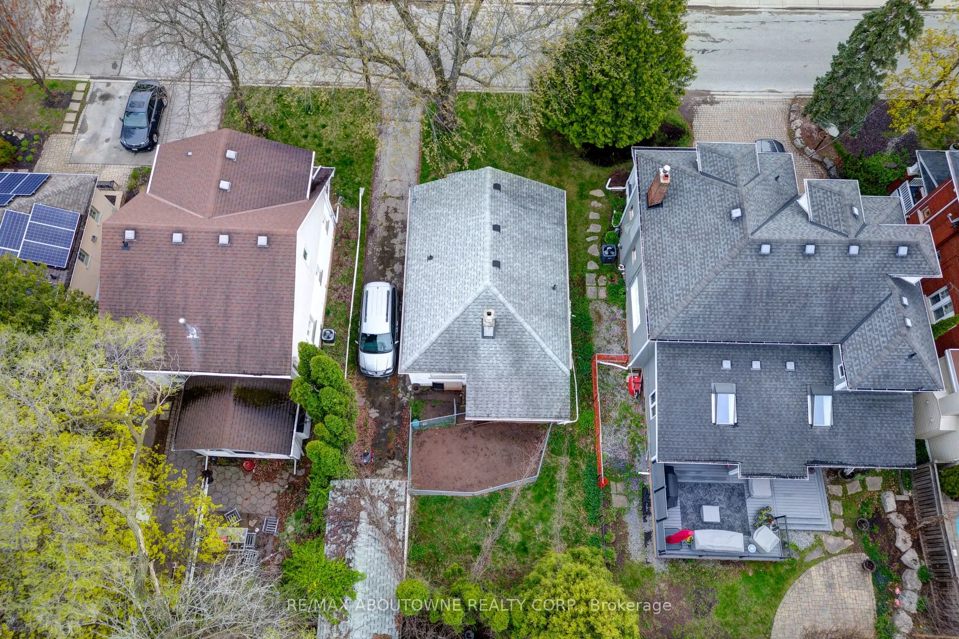 469 Woodland Avenue