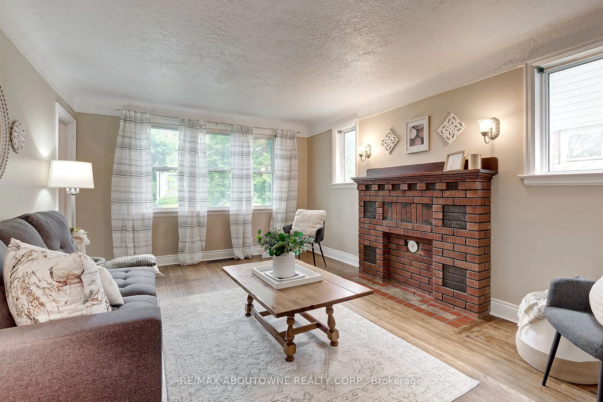 469 Woodland Avenue