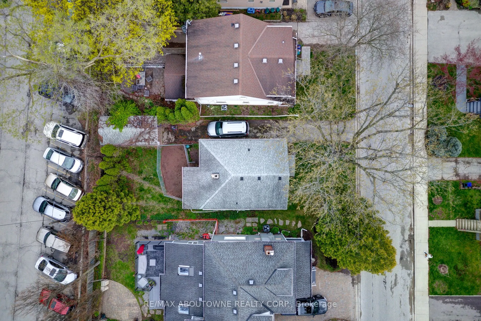 469 Woodland Avenue