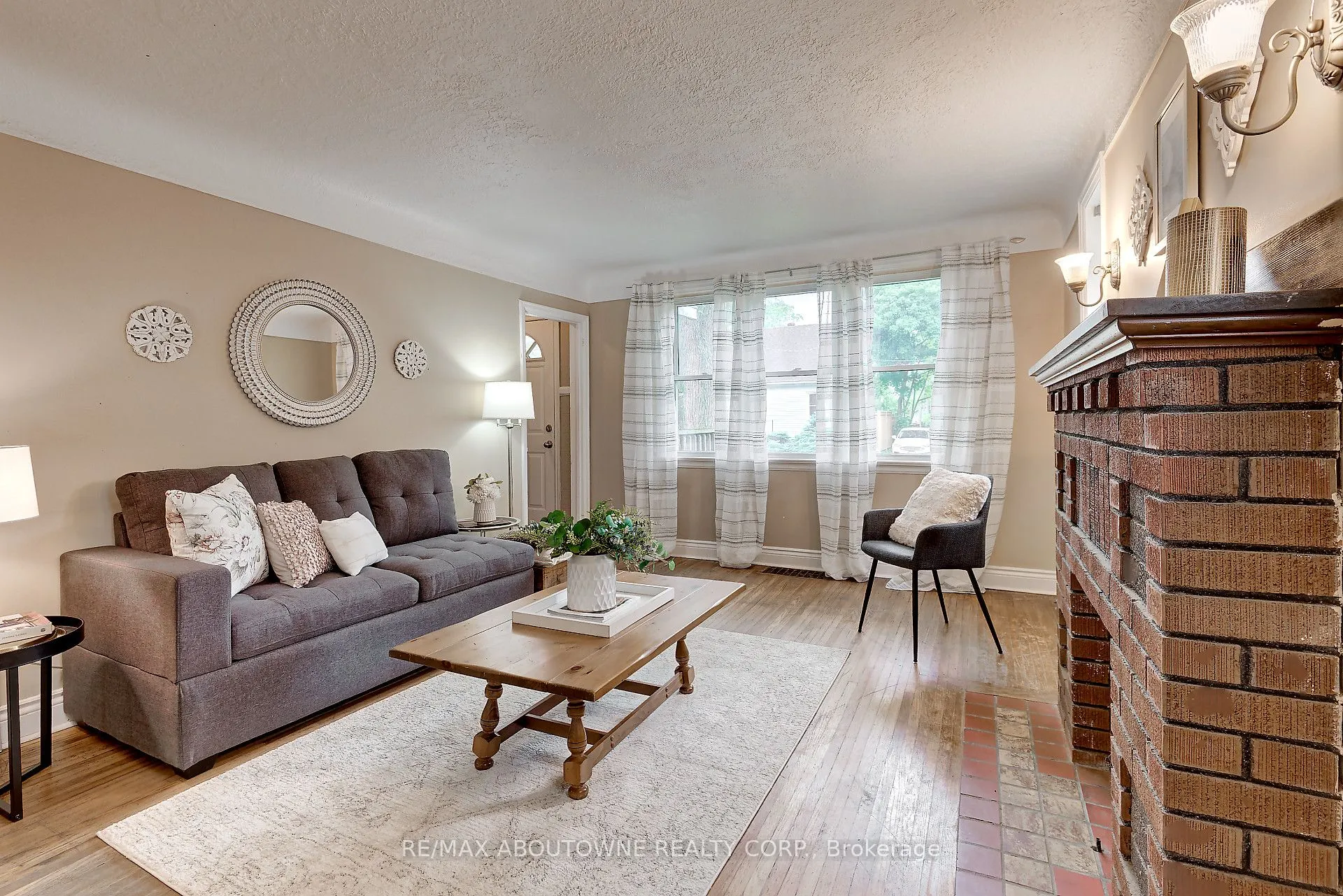 469 Woodland Avenue