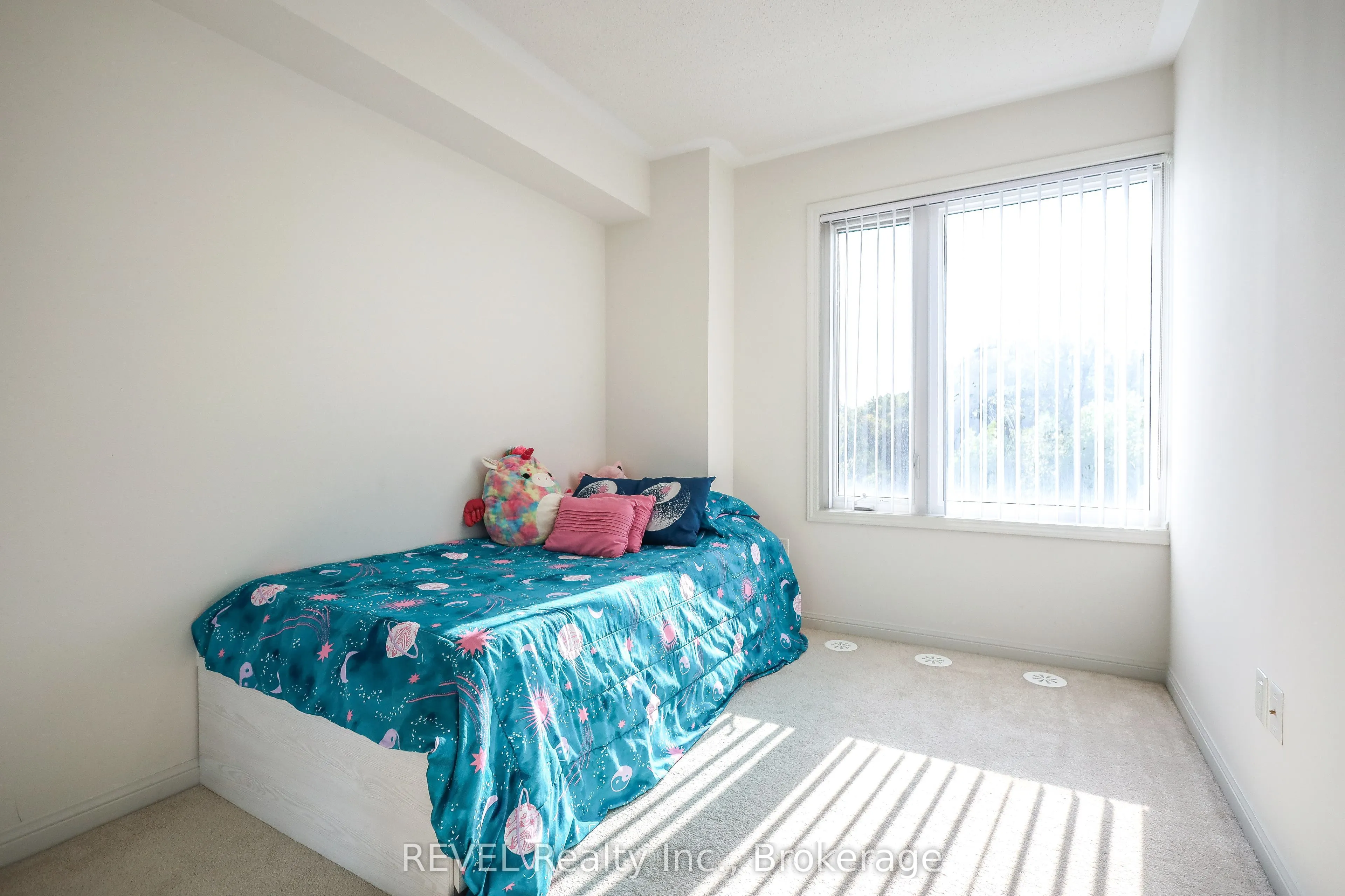 1 Beckenrose Court, #87