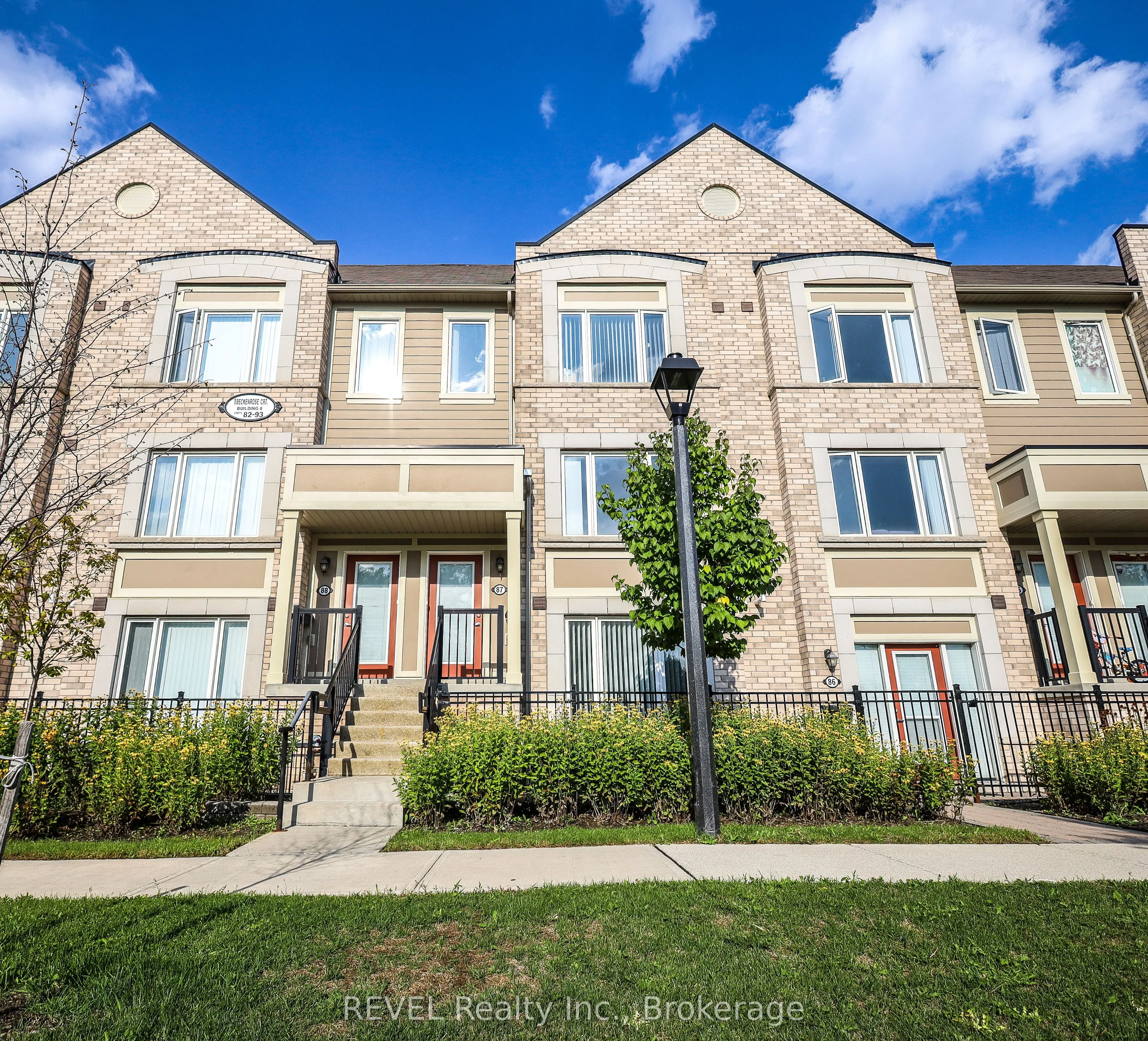 1 Beckenrose Court, #87