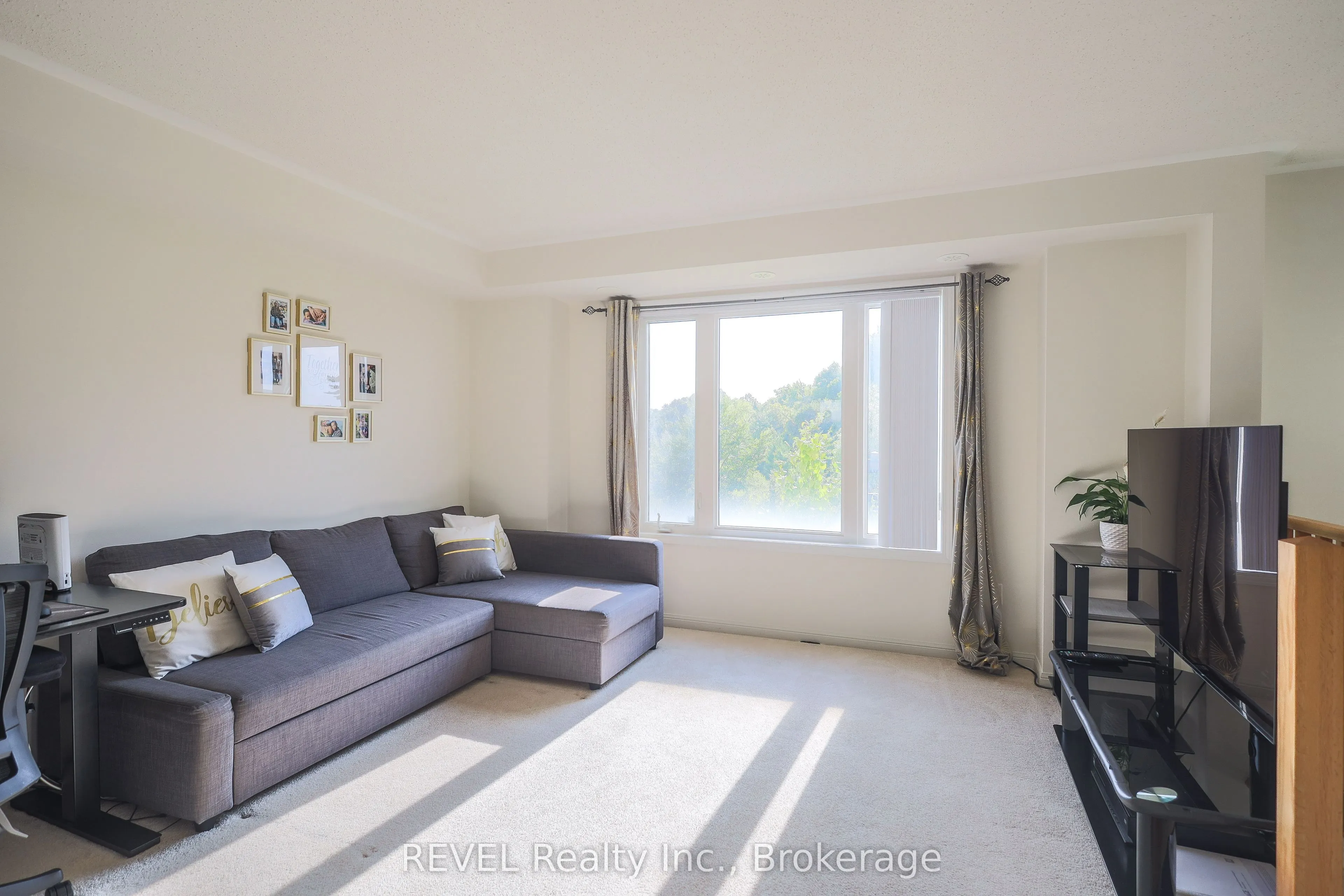 1 Beckenrose Court, #87