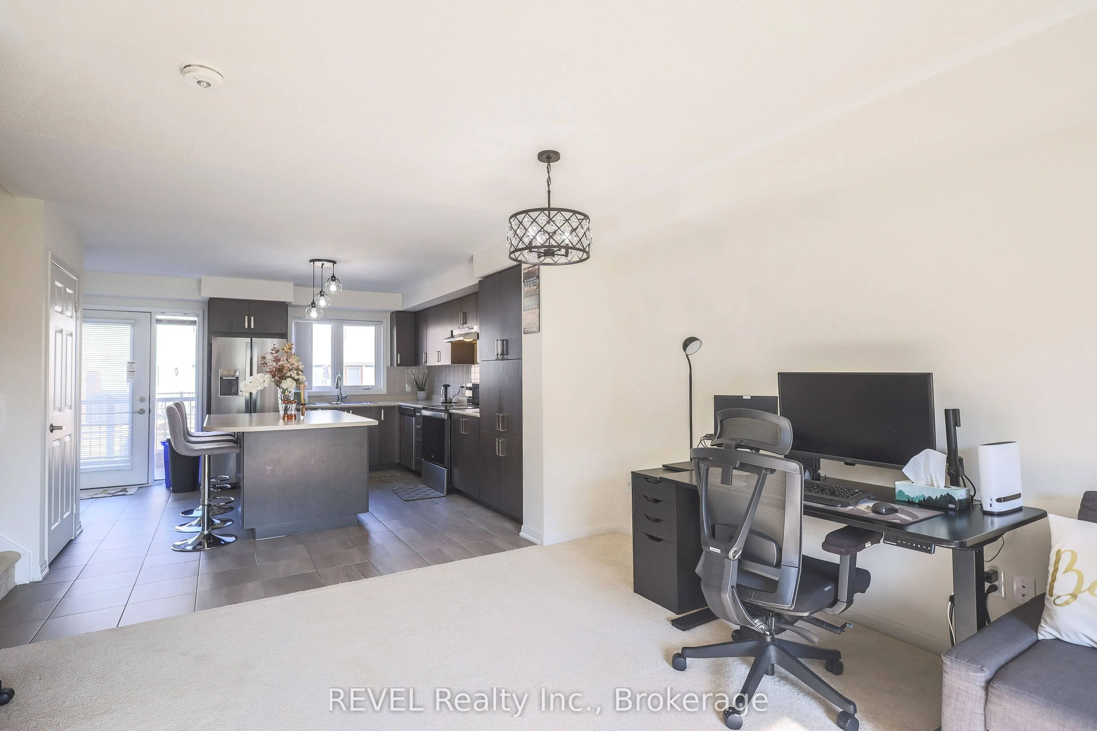 1 Beckenrose Court, #87