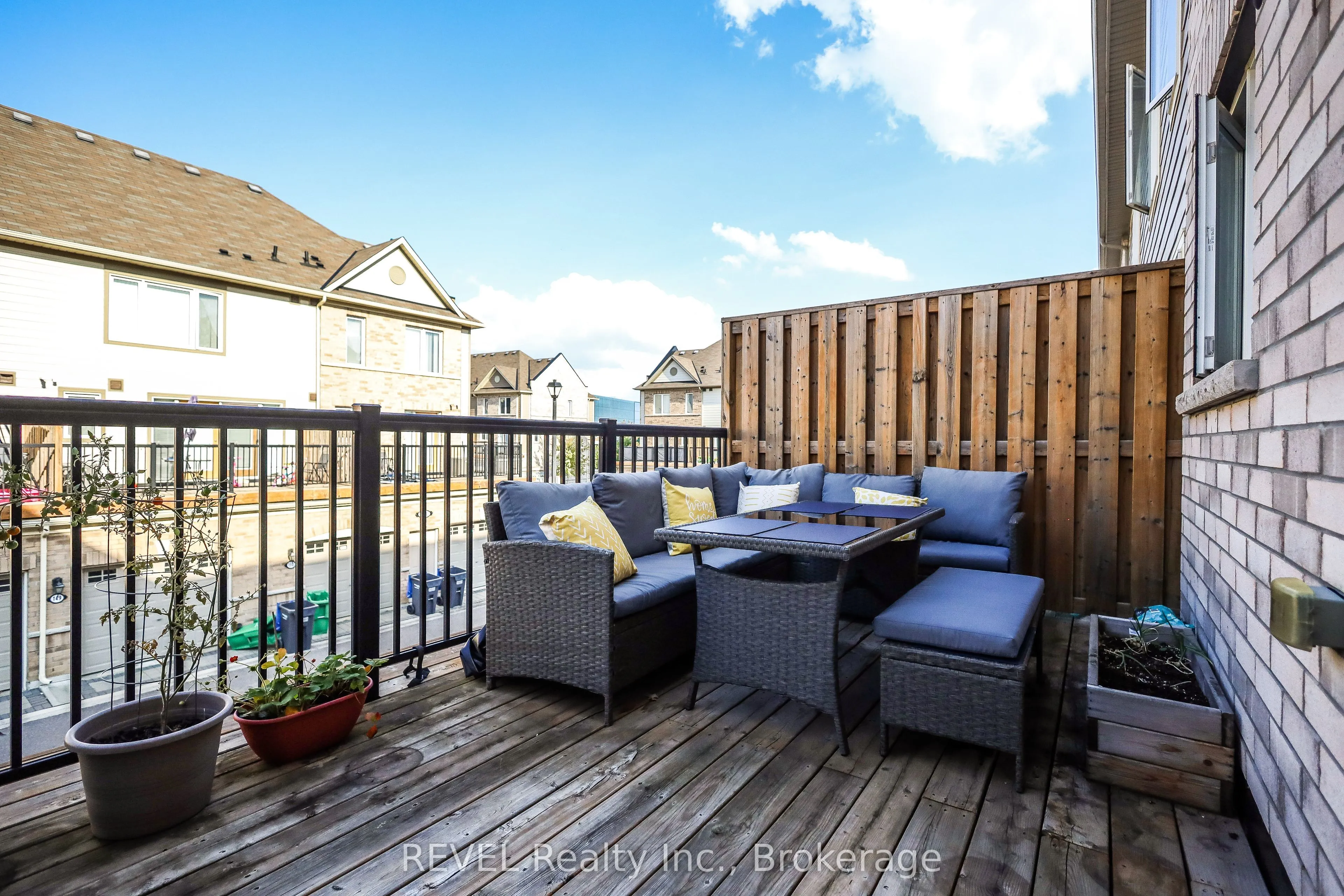 1 Beckenrose Court, #87