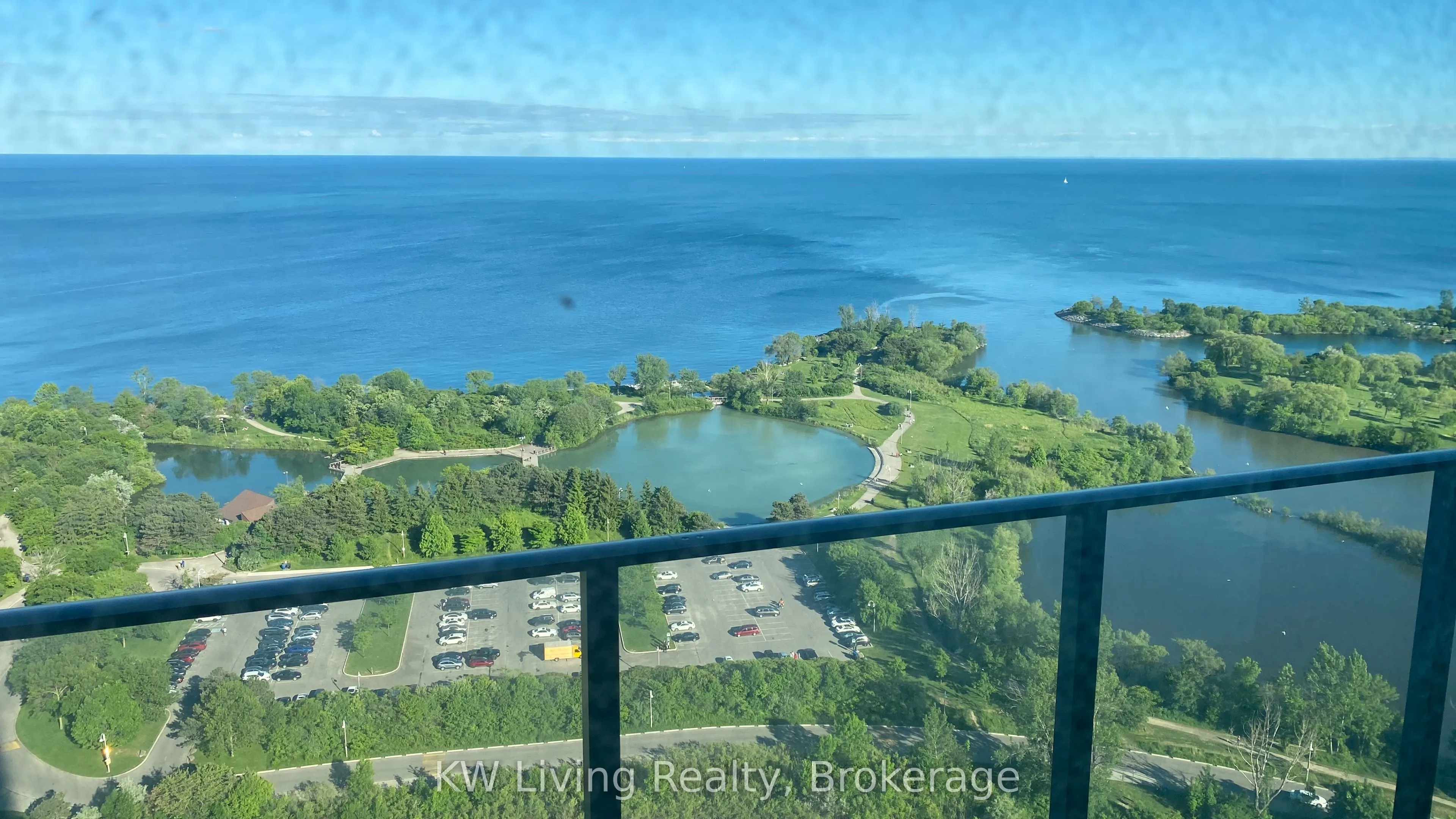 20 Shore Breeze Drive, #2710
