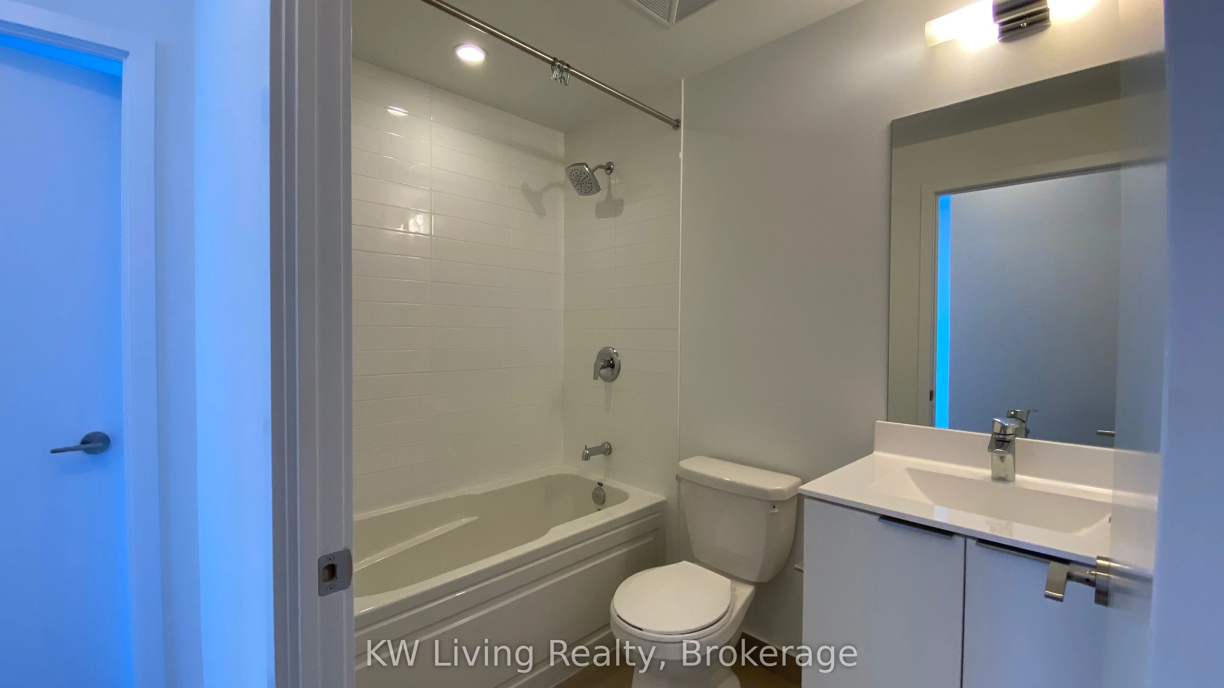 20 Shore Breeze Drive, #2710