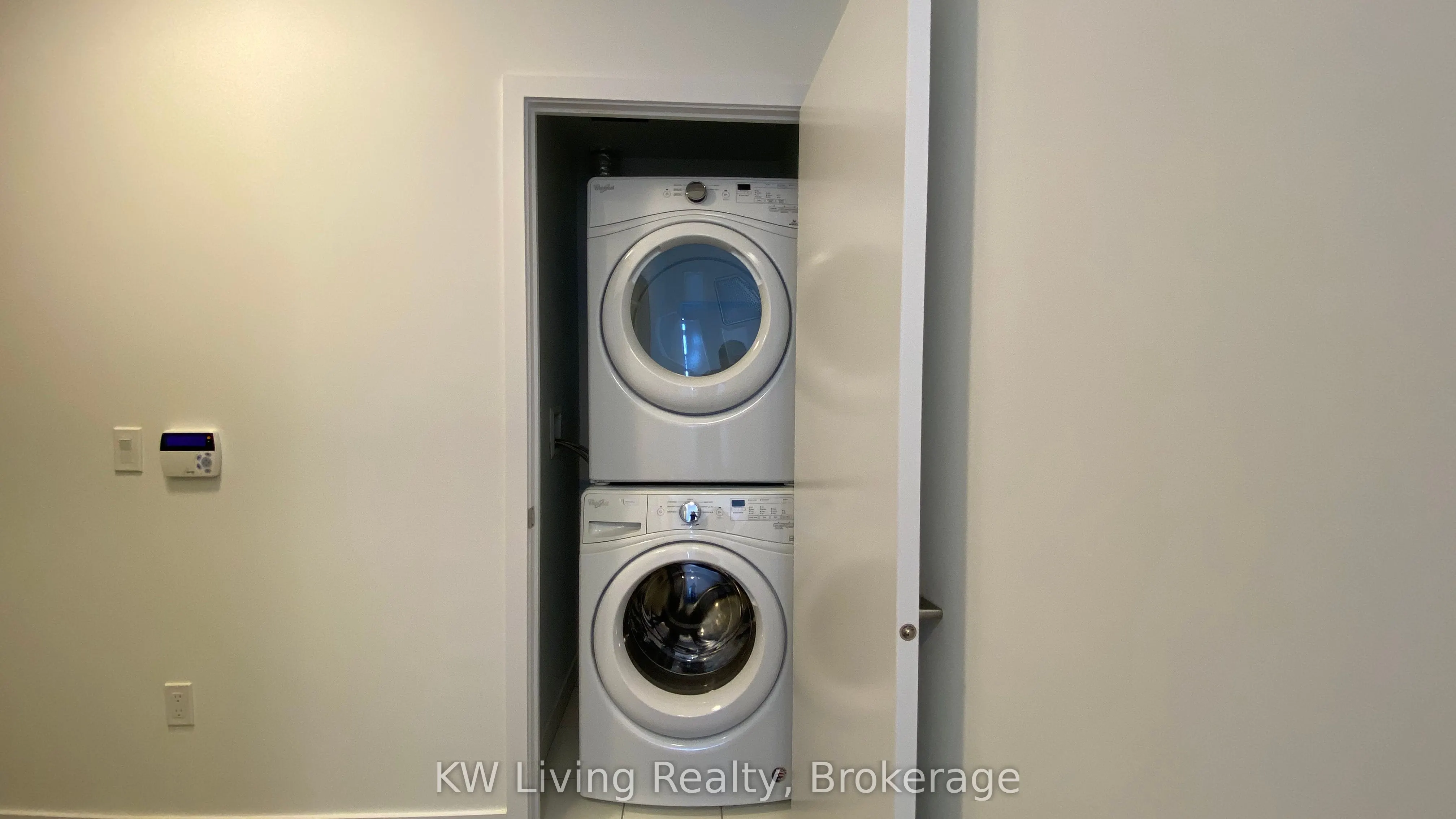 20 Shore Breeze Drive, #2710