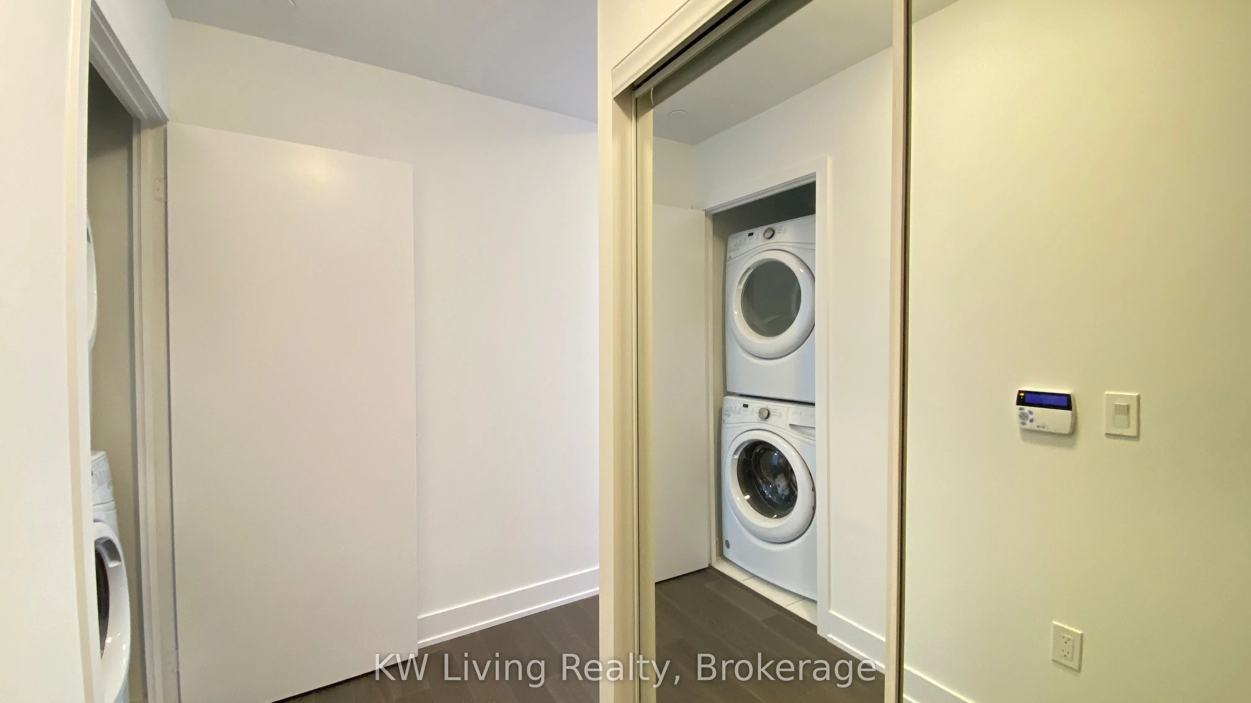 20 Shore Breeze Drive, #2710
