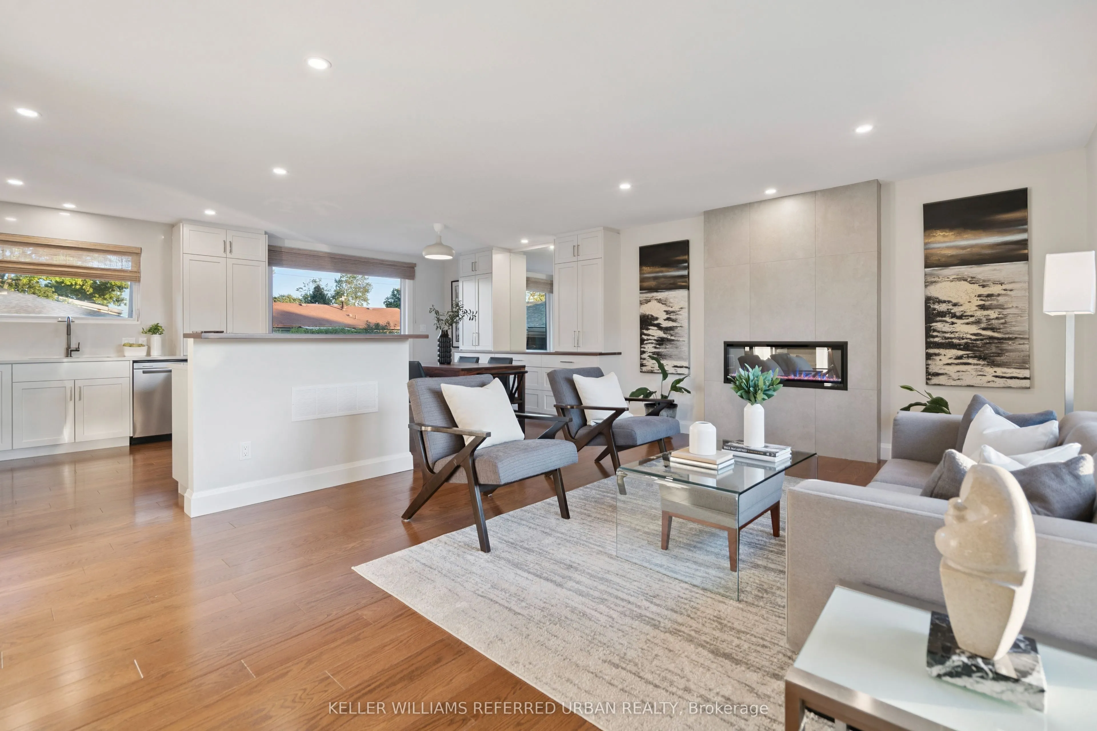 238 Slater Crescent