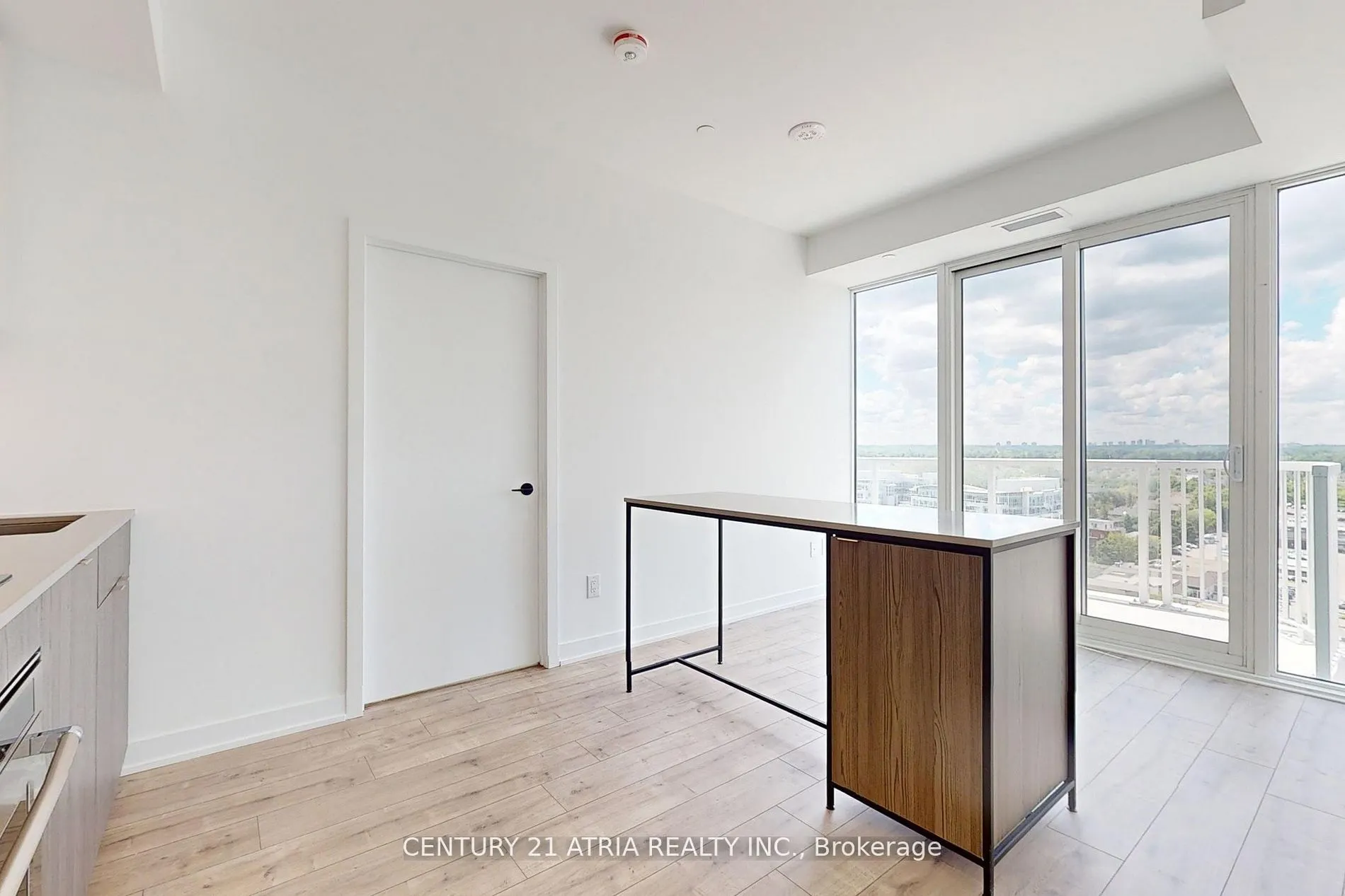 220 Missinnihe Way, #1410