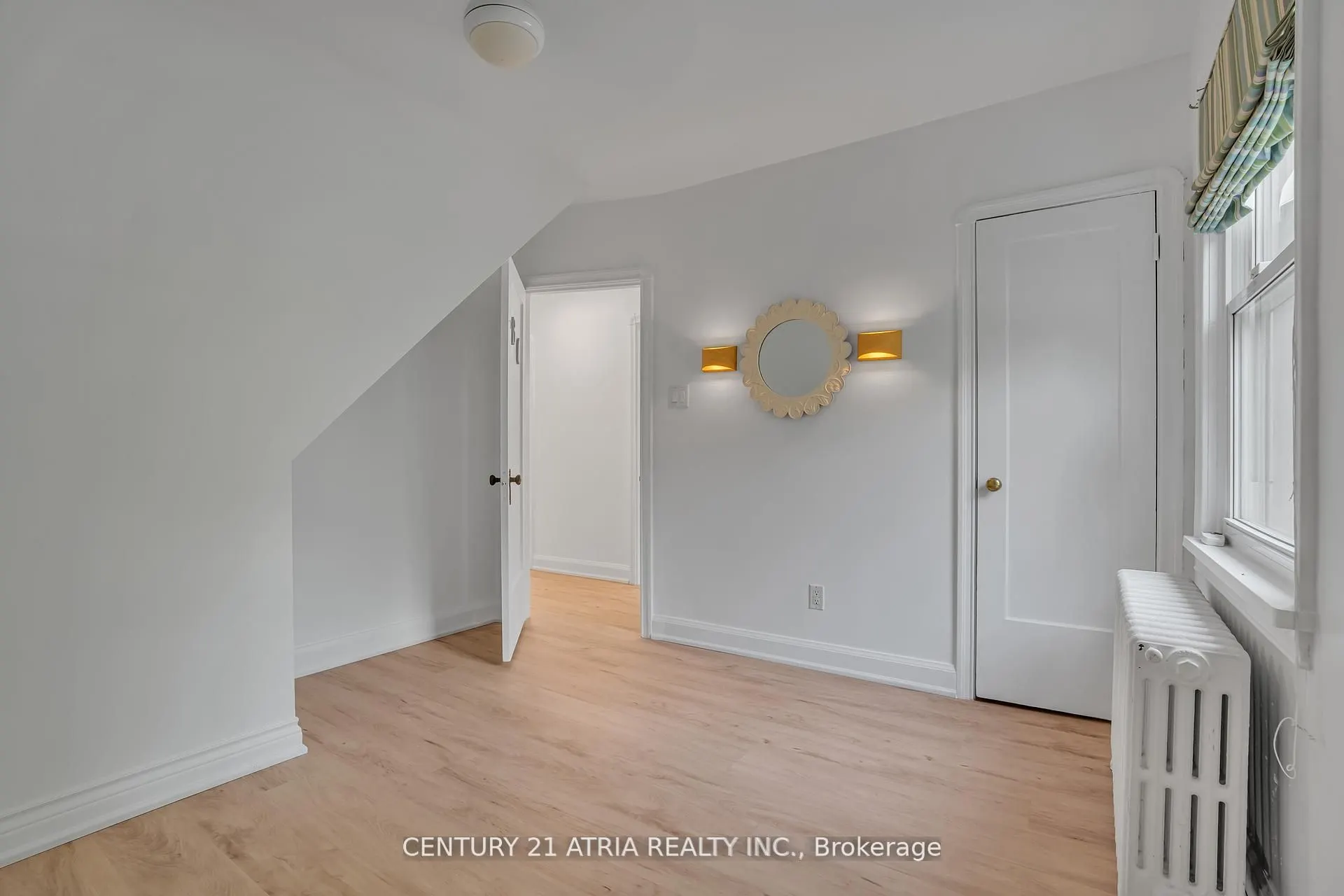 13 Sunnydale Drive S