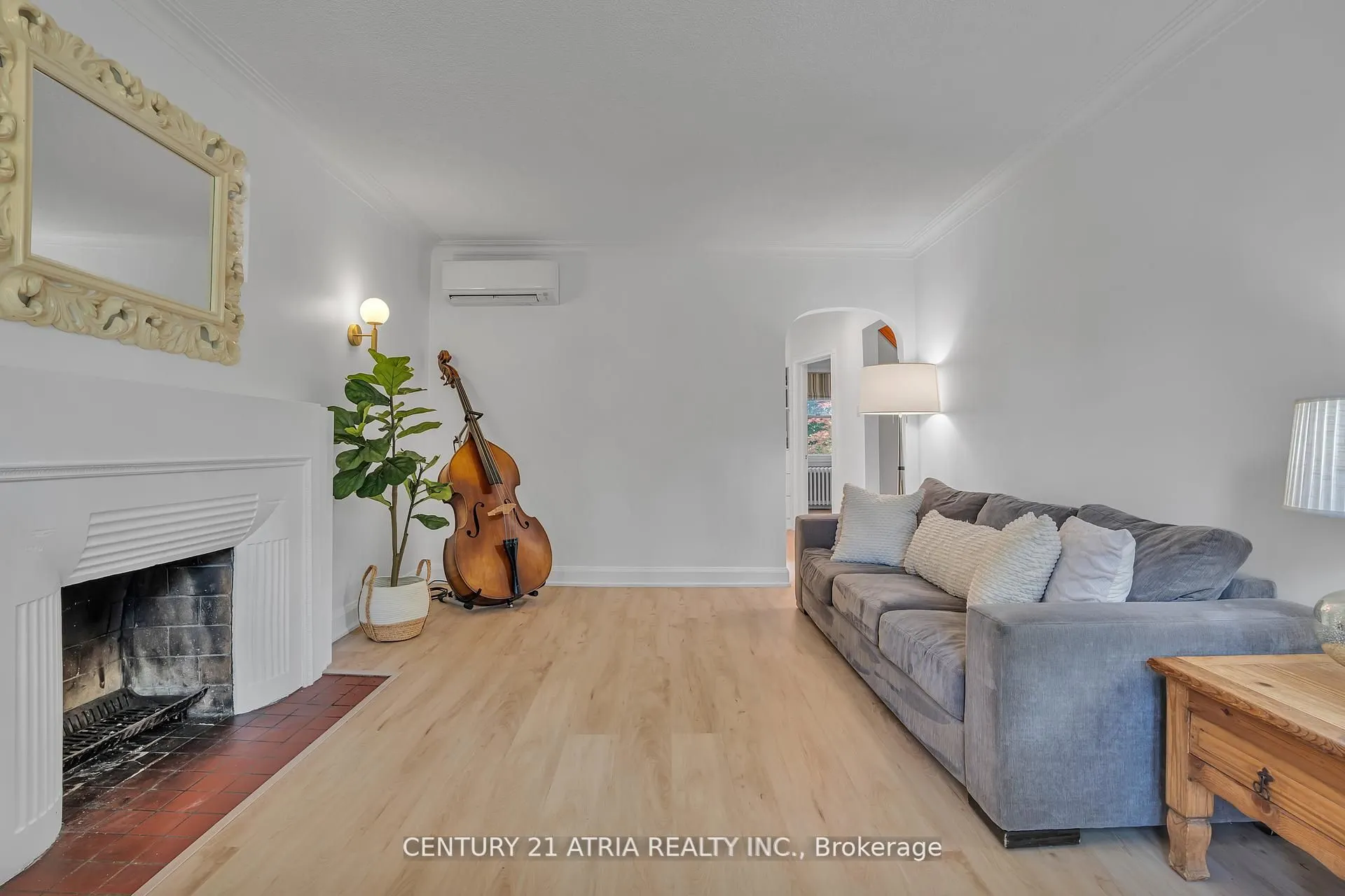 13 Sunnydale Drive S